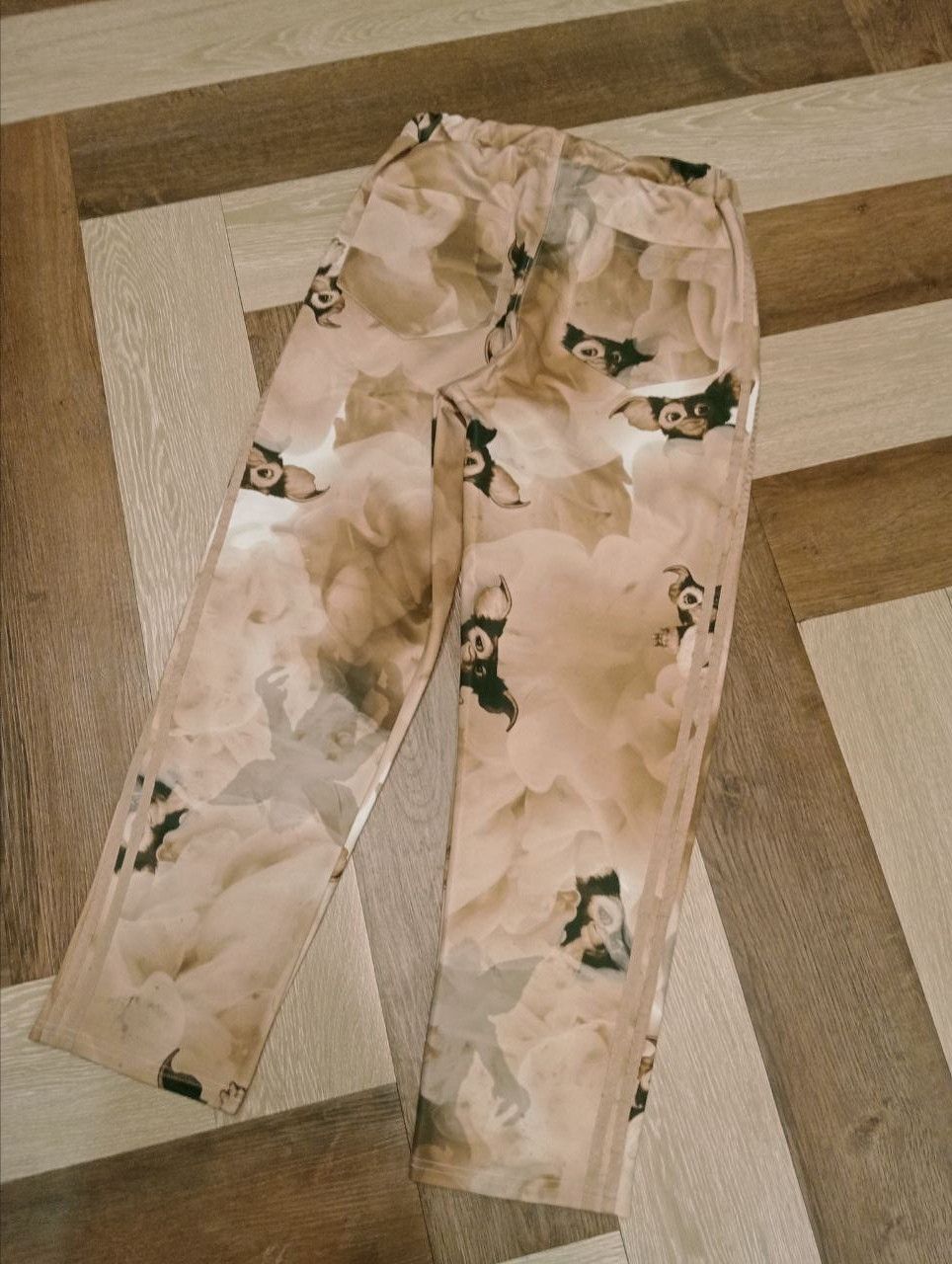 Japanese Brand MILKBOY JAPAN X GREMLINS WARNER BROS SWEATPANTS Size US 31 - 7 Thumbnail