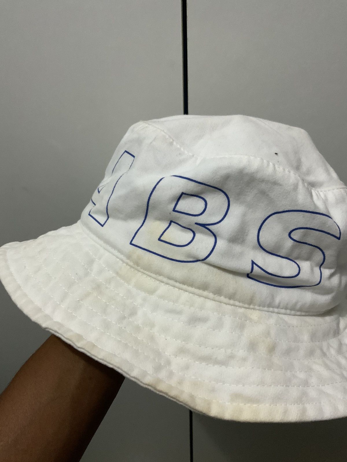 Hat Club Absorb Spellout White Bucket Hat Size ONE SIZE - 9 Thumbnail