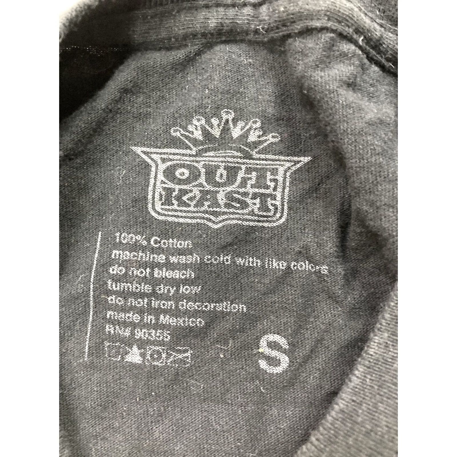 Vintage Outkast T-Shirt Women Small Black Short Sleeve Music Shirt Size S / US 4 / IT 40 - 4 Thumbnail