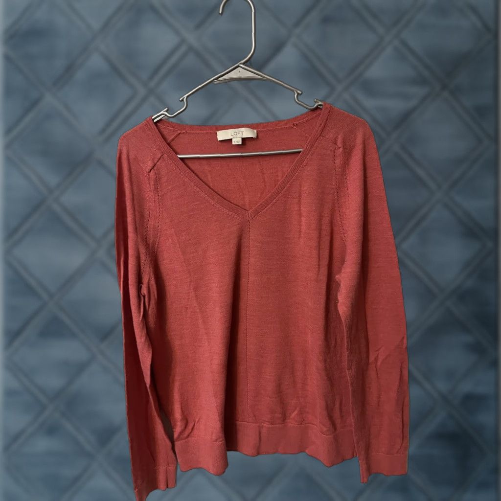 Loft LOFT Ann Taylor Knit Sweater Long Sleeve V-Neck Salmon Pink XL Women's Pullover Casual Lightweight 100% Cotton Size XL / US 12-14 / IT 48-50 - 1 Thumbnail