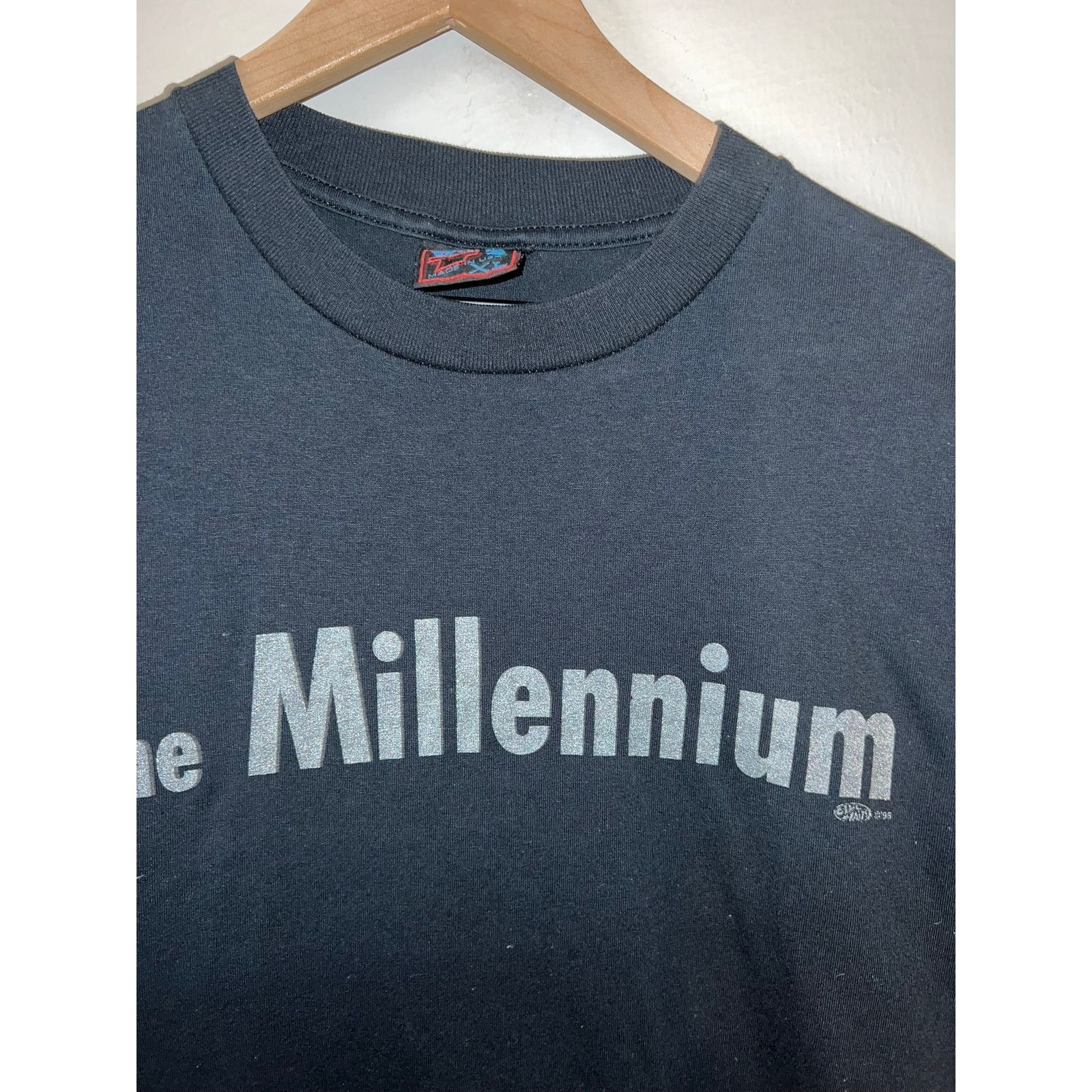 Vintage Vintage The Millenium Shirt Class Of 2000 Rules Tee VTG XL Size US XL / EU 56 / 4 - 3 Thumbnail