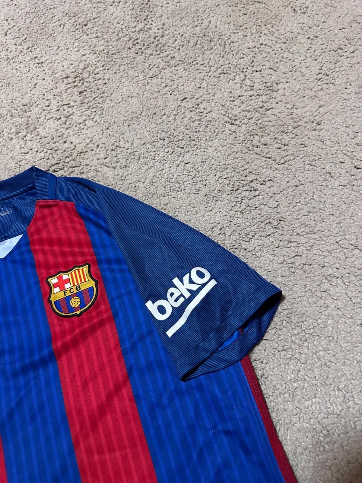 Nike FC Barcelona 2016-17 Home Football Soccer Jersey Nike Sz L Size ONE SIZE - 4 Thumbnail