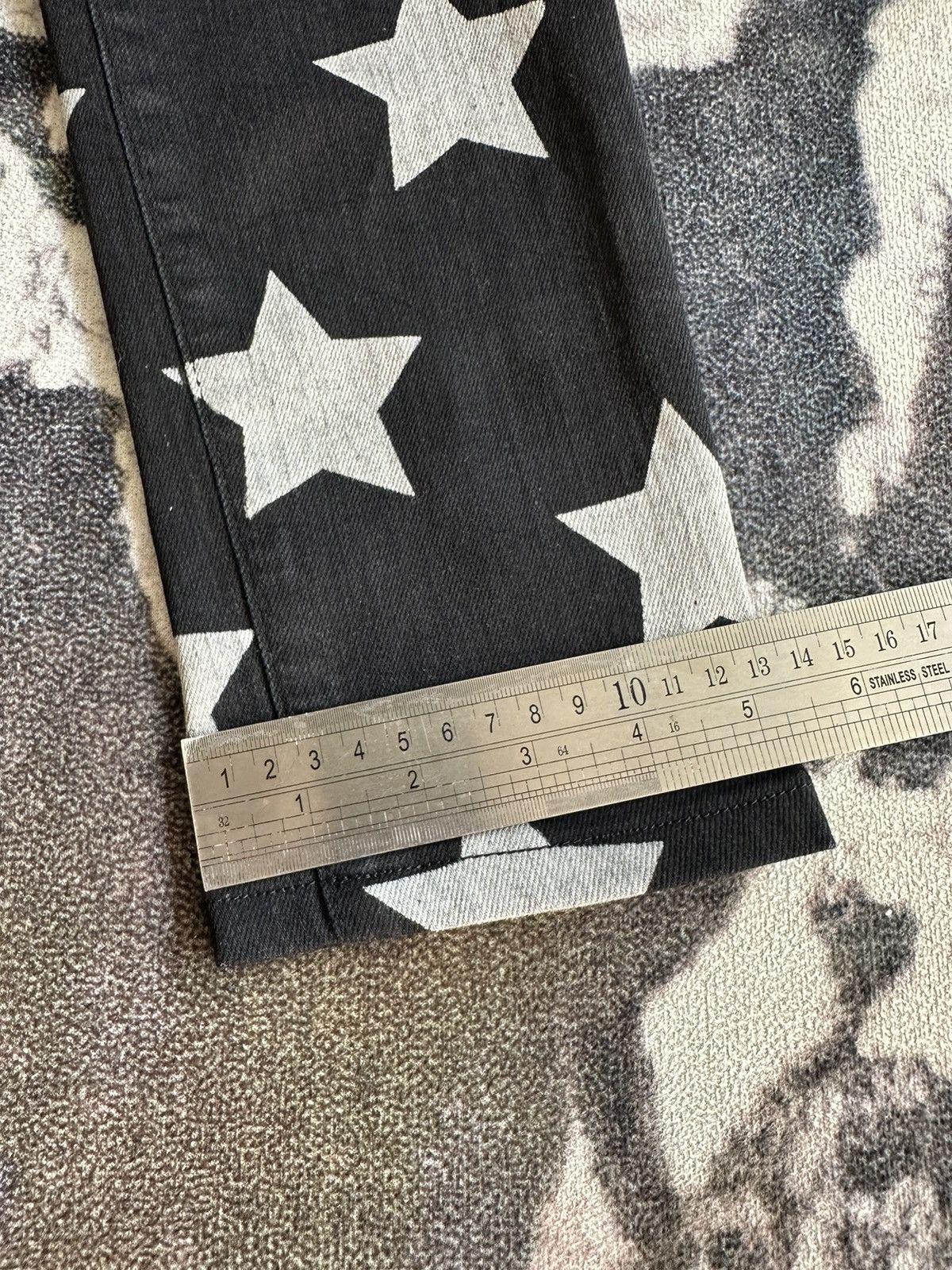 Hedi Slimane × Saint Laurent Paris 2015 Saint Laurent Paris star overprint slim denim Size US 31 - 11 Thumbnail