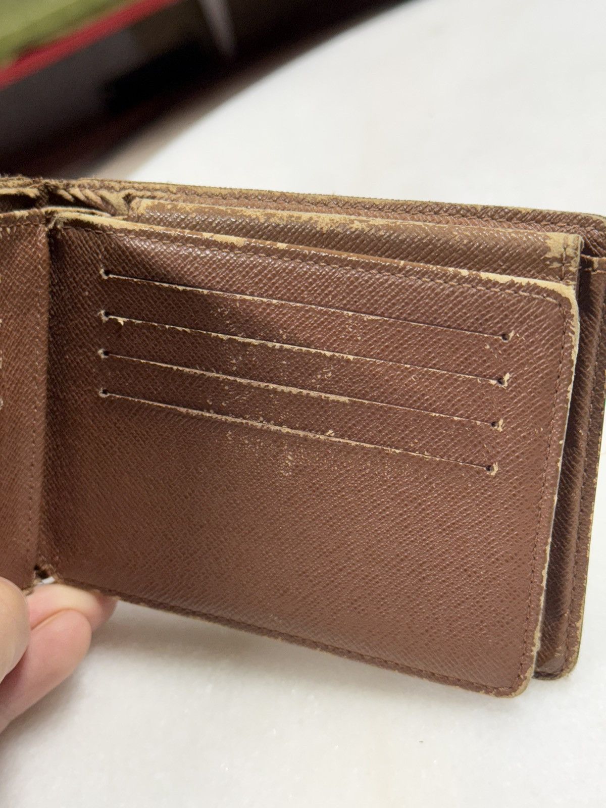 Louis Vuitton Louis Vuitton Brown Monogram Bifold Leather Men’s Wallet Size ONE SIZE - 13 Thumbnail