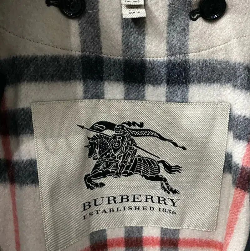 Burberry Burberry Women's Long Black Coat for Spring/Fall. Size XXS / US 00 / IT 34 - 6 Thumbnail