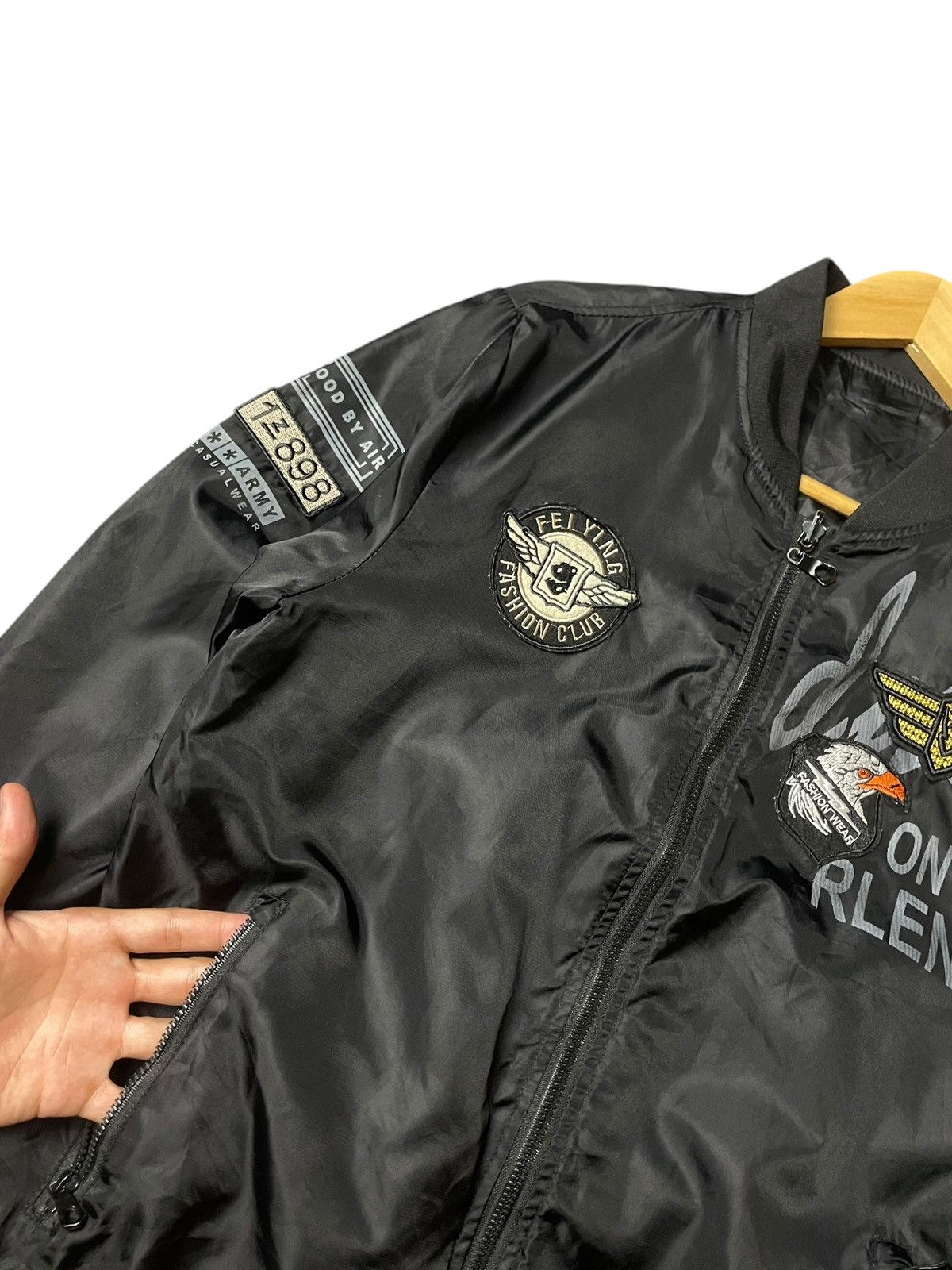 The Unbranded Brand × Vintage BOLGER RYUJEE Satin Bomber Jacket with Patches (105) Size US XS / EU 42 / 0 - 4 Thumbnail