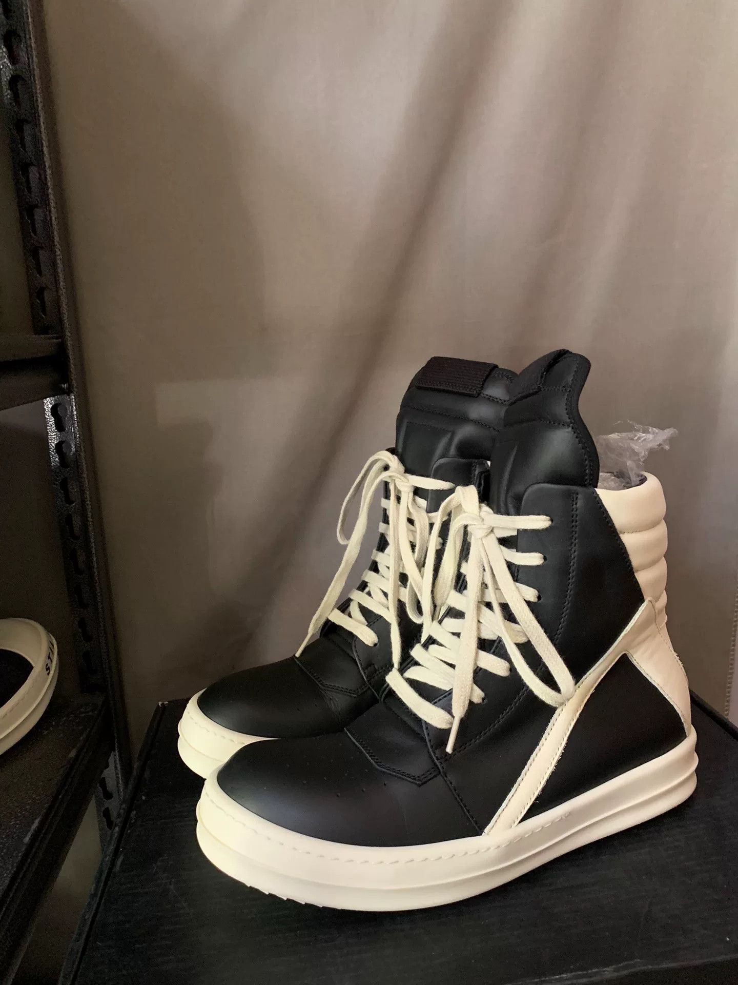 Rick Owens rick owens black leather high-top sneakers Size US 6 / IT 36 - 1 Thumbnail