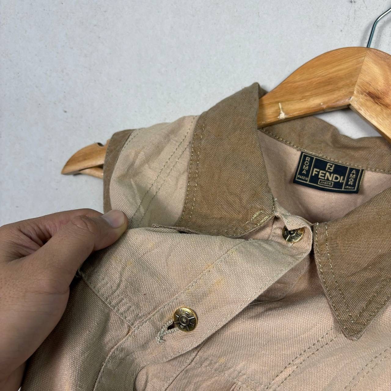 Fendi Vintage 90s Fendi Jeans Beige Safari Vest Gold Rings IT 42 Size M / US 6-8 / IT 42-44 - 8 Thumbnail