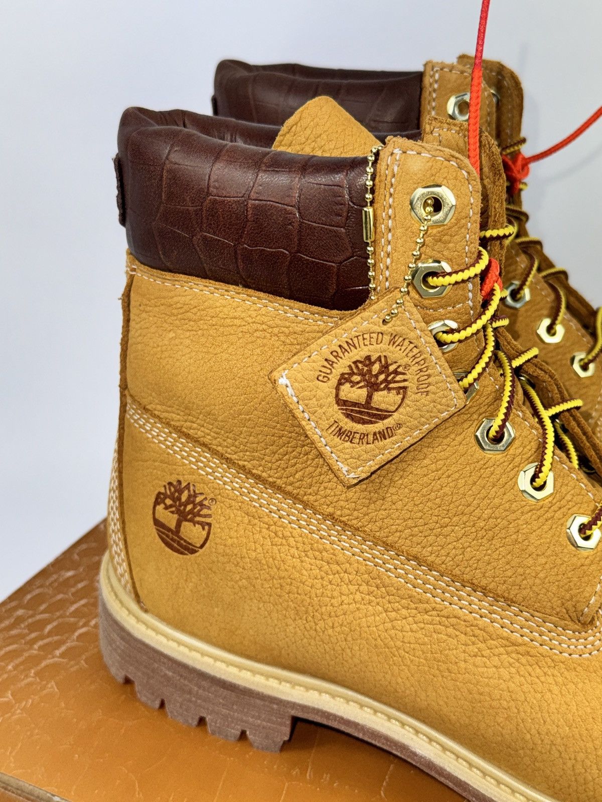 Timberland x AVIREX USA WHEAT WATERPROOF BOOTS Size US 10 / EU 43 - 4 Thumbnail