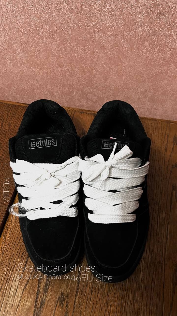 Etnies Etnies Skate Shoes Size US 12 / EU 45 - 1 Thumbnail