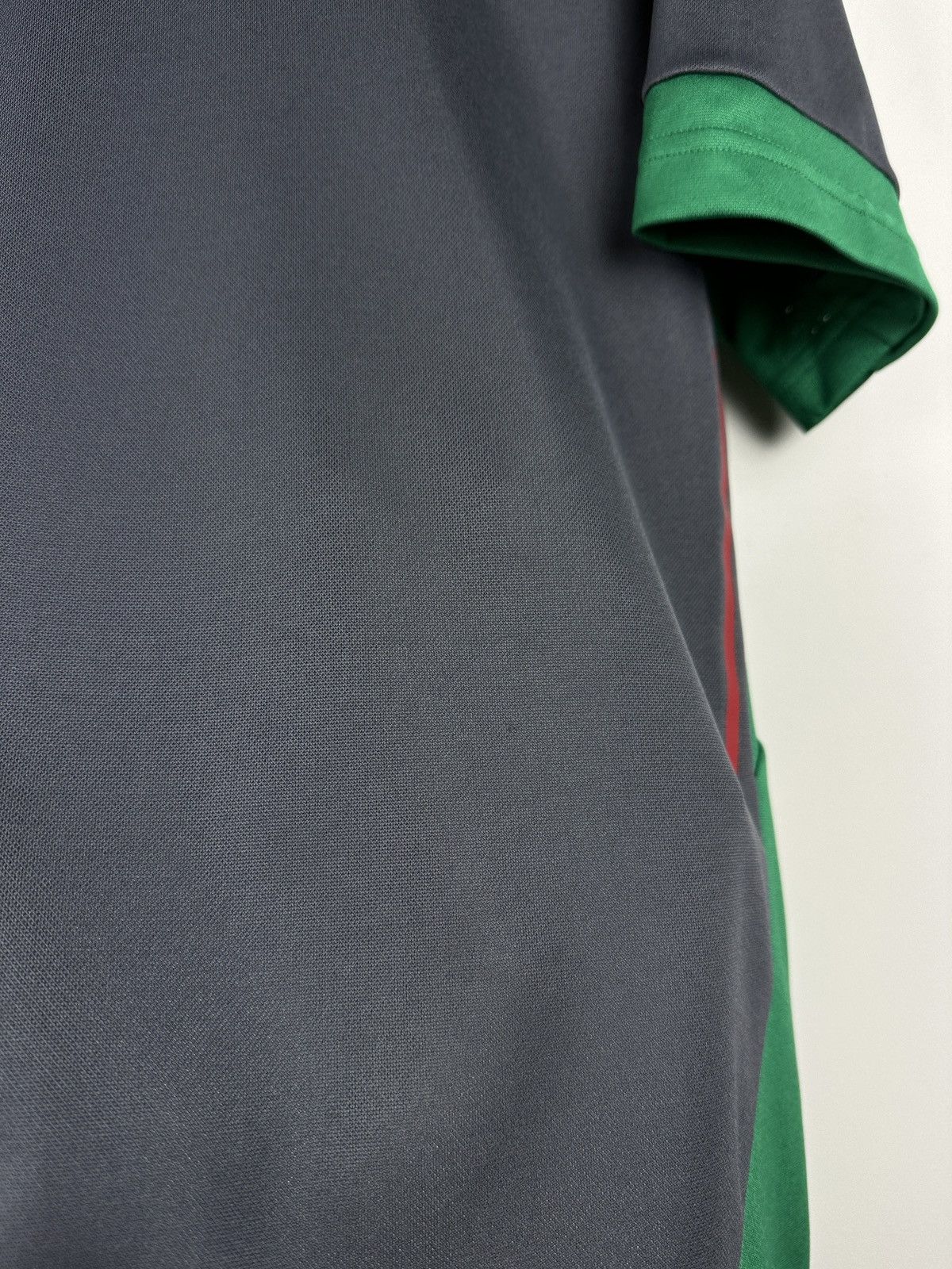 Puma Puma Away Cameroun Soccer Jersey Size US L / EU 52-54 / 3 - 9 Thumbnail