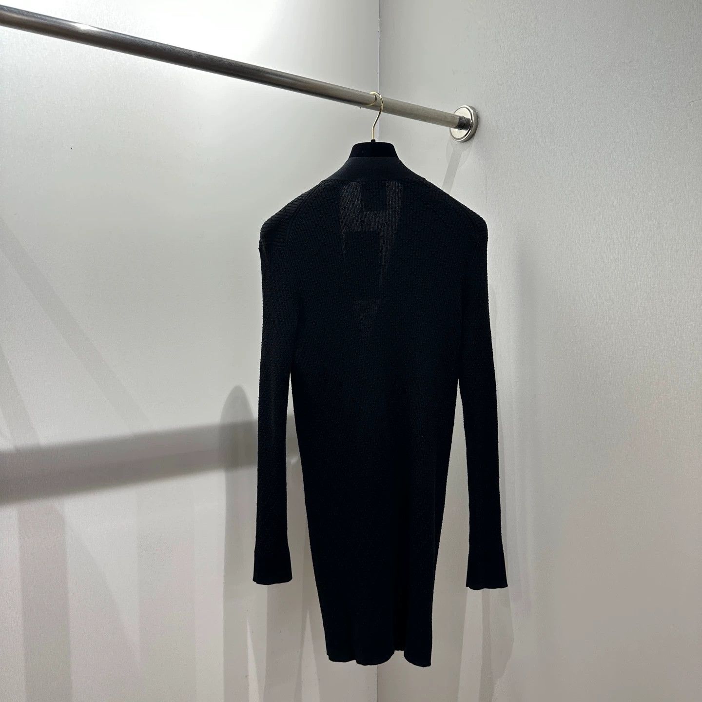 Chanel Chanel apr400 Logo Button L Knit Cardigan Cotton 34 Size XS / US 0-2 / IT 36-38 - 2 Thumbnail