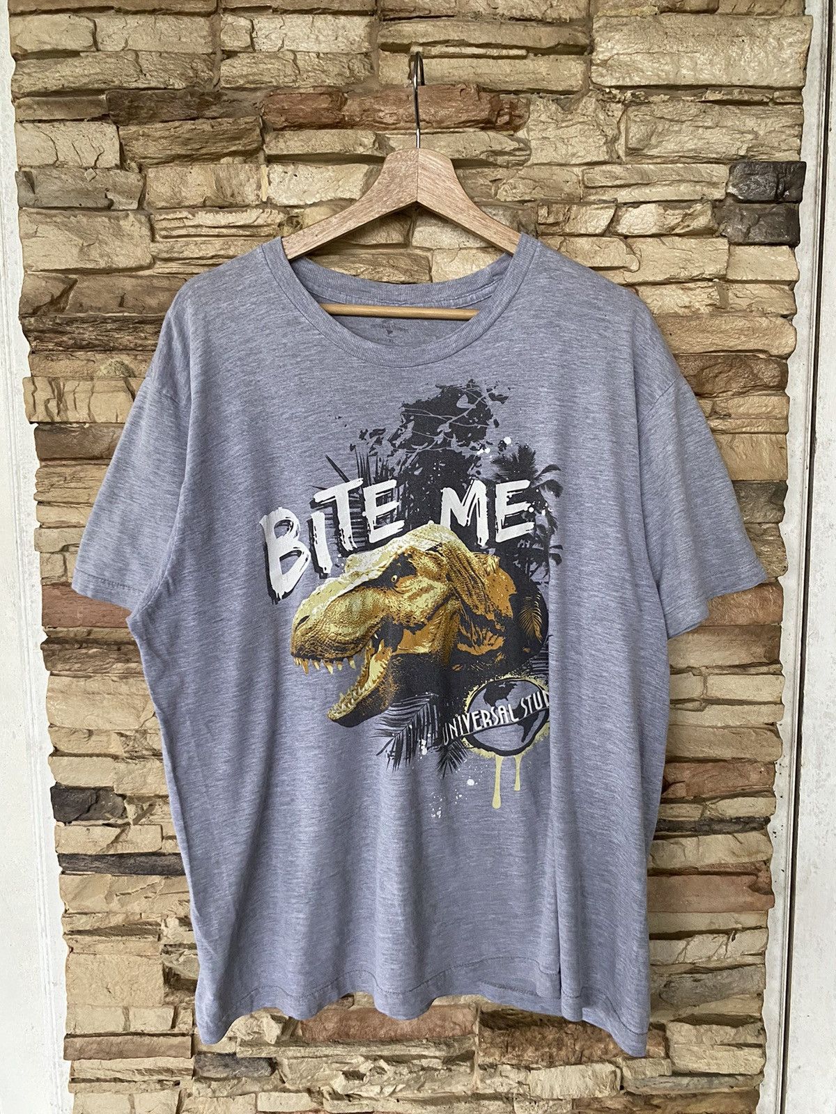 Universal Studios Jurassic Park Movie Tees Size US XL / EU 56 / 4 - 1 Thumbnail