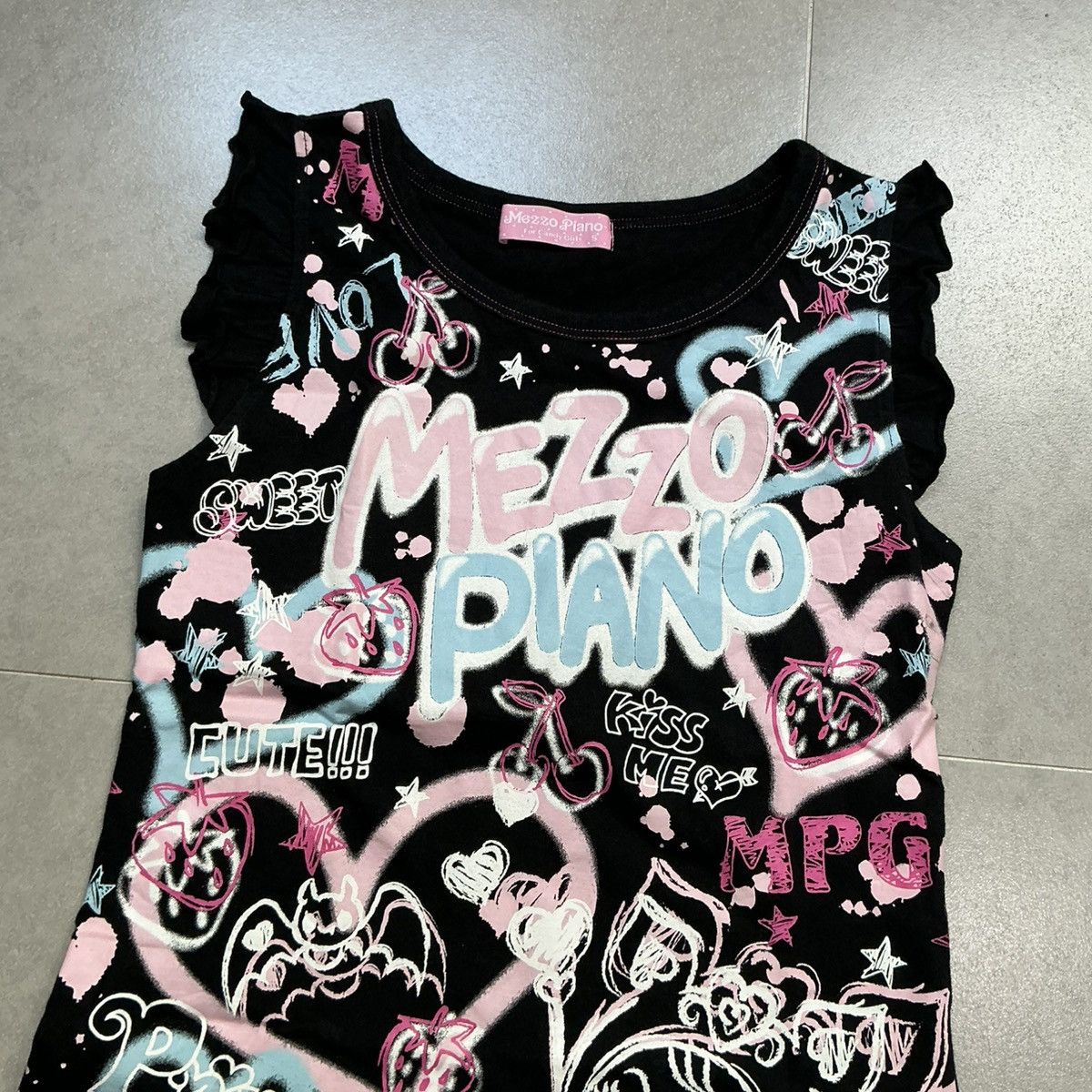 Angel Blue Y2K Mezzo Piano Graffiti Top Size XS / US 0-2 / IT 36-38 - 4 Thumbnail