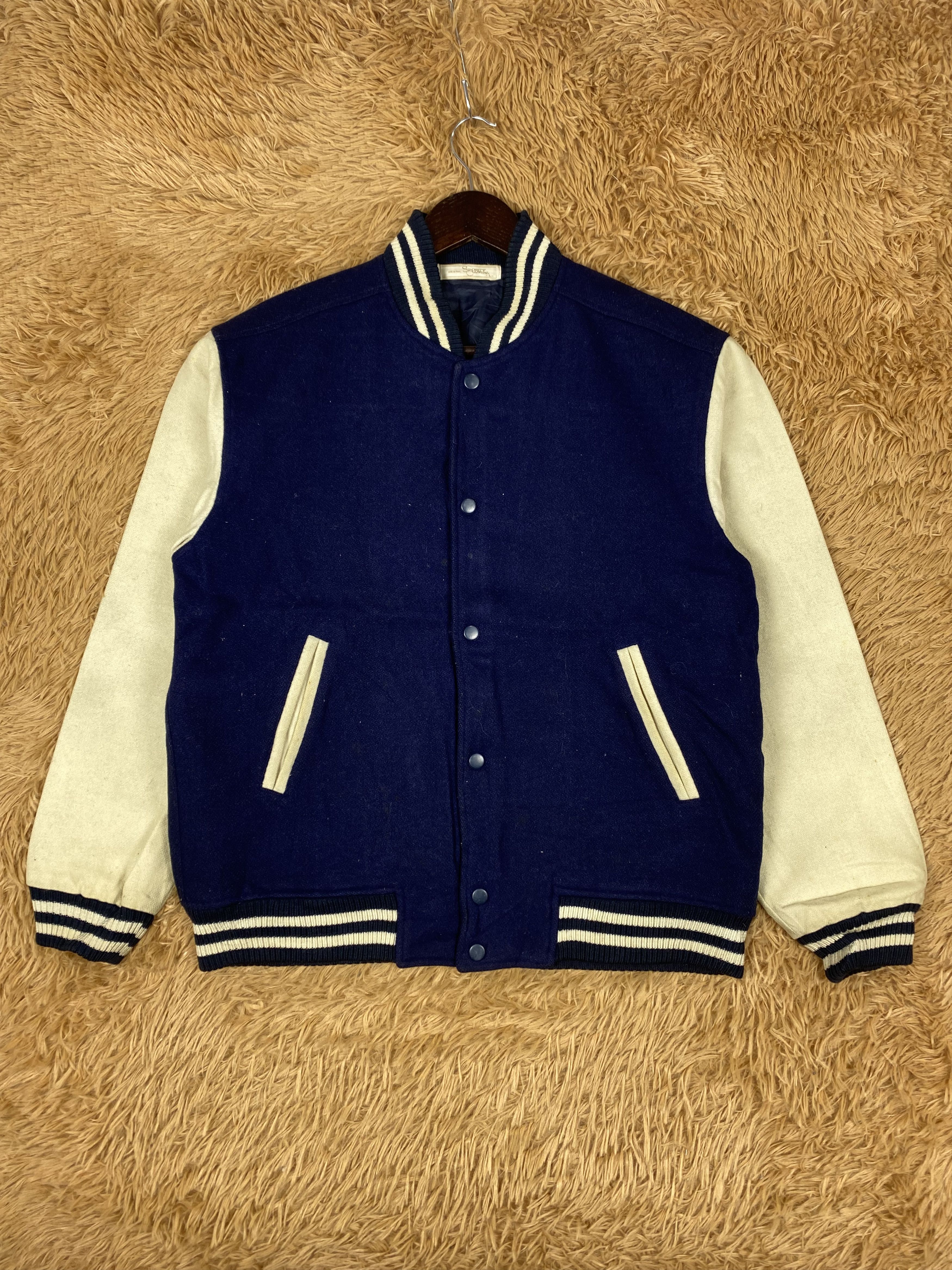 Japanese Brand Vintage Sporty Casual Varsity Jacket DJ1006 Size US L / EU 52-54 / 3 - 1 Thumbnail