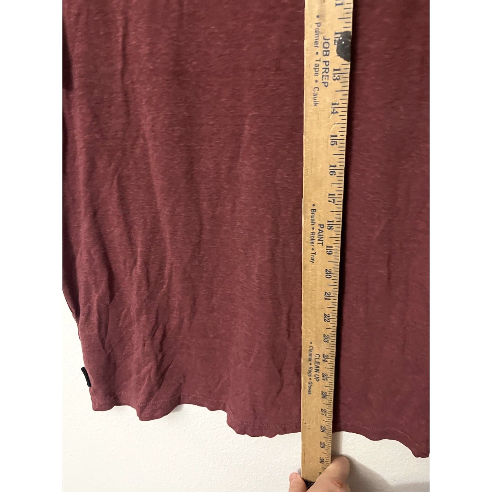 Abercrombie & Fitch VINTAGE Abercrombie & Fitch T-Shirt Shirt Men M Red Solid Short Sleeve V-Neck 90s Concert? Size US M / EU 48-50 / 2 - 4 Thumbnail