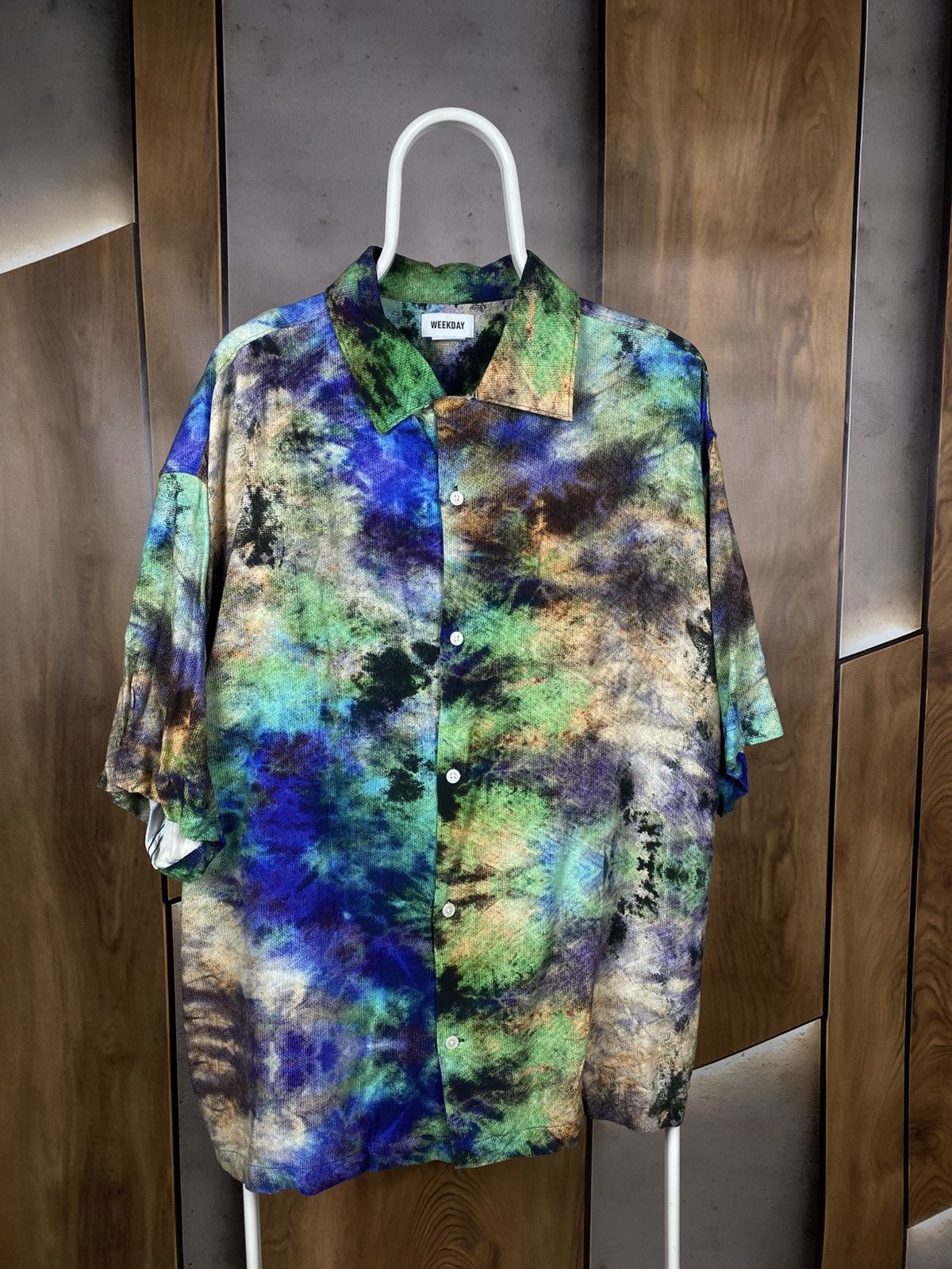 Weekday 🎨Shirt Short Sleeve Weekday Multicolour Art Tie Diy Tee🎨 Size US XL / EU 56 / 4 - 1 Thumbnail