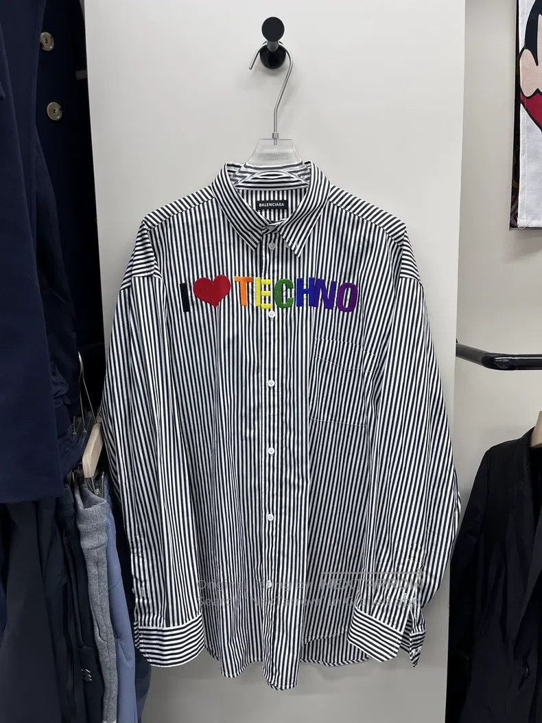Balenciaga Balenciaga size 39 Embroidered 'In love' striped shirt jac Size US S / EU 44-46 / 1 - 1 Thumbnail