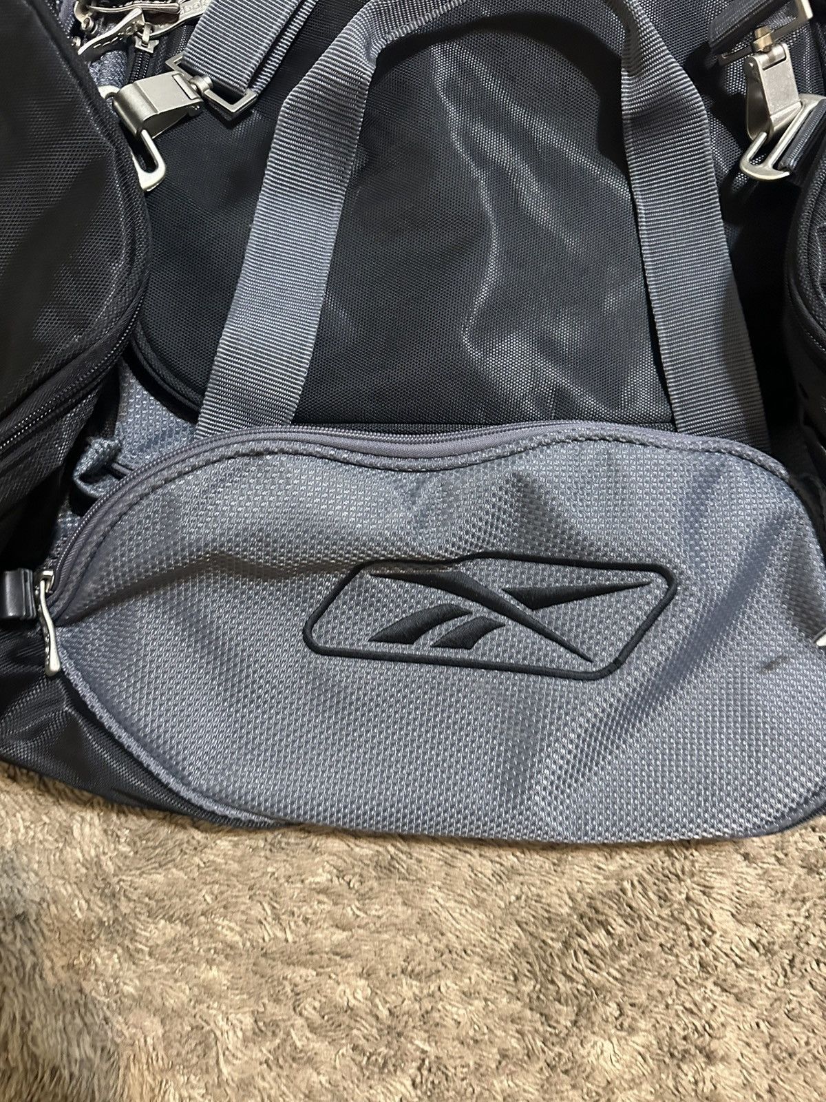 Reebok Vintage Reebok “triple black” duffel bag 00s Size ONE SIZE - 2 Thumbnail