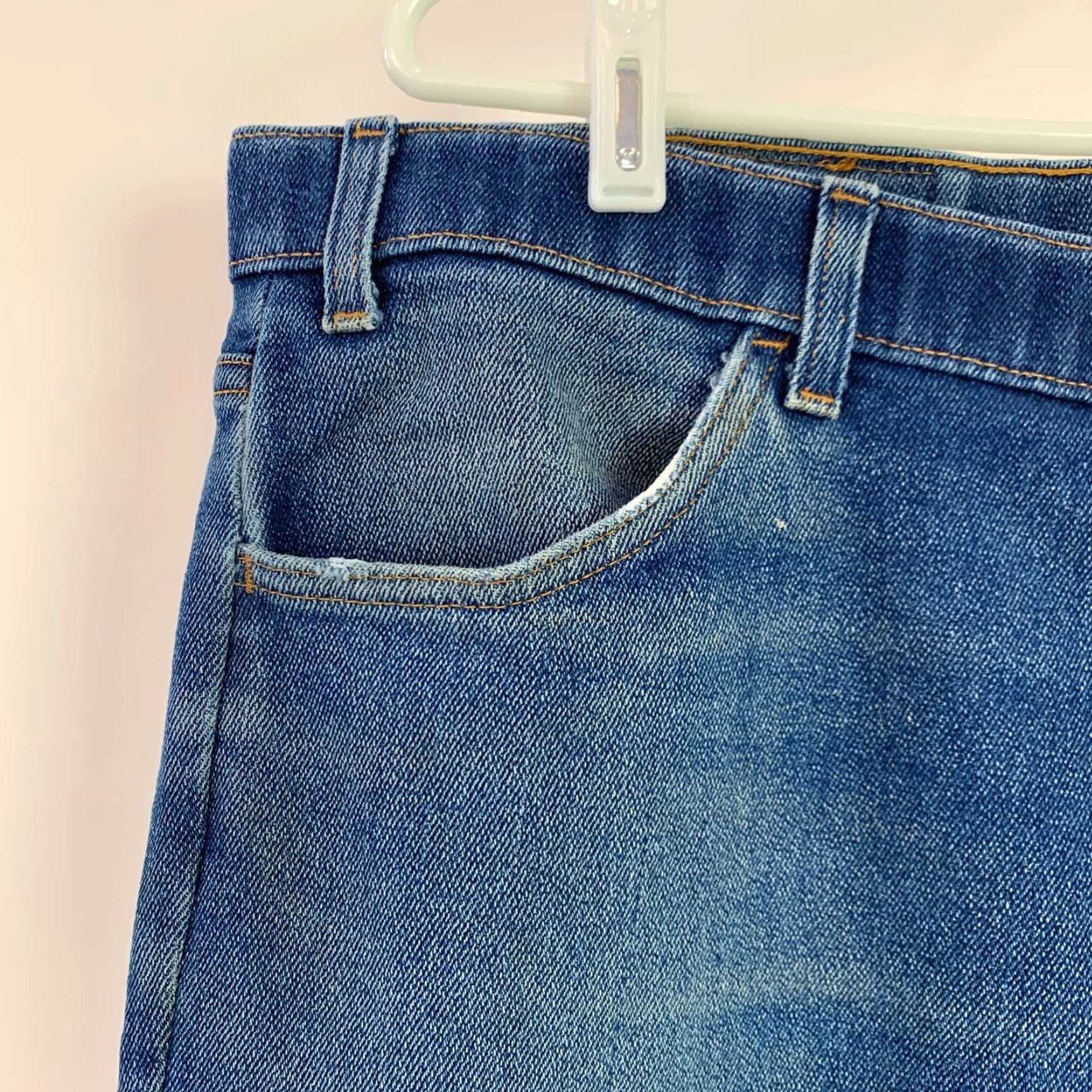 Levi's VINTAGE Levi's Action Jeans Orange Tab 42 x 32 Altered Denim Jeans Bootcut Men Regular Blue 27 Inseam 40 Waist 13 Rise Pockets Size US 40 / EU 56 - 4 Thumbnail