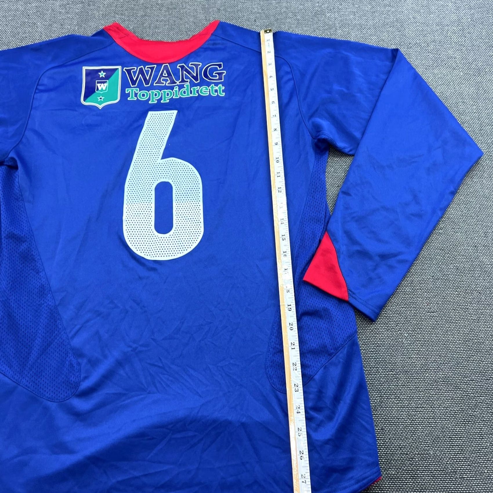 Nike Valerenga Nike Football Jersey Mens Medium Blue 2006-2007 Home Player Issue Adult Shirt Sports Jersey Moisture Wicking Quick Dry Size US M / EU 48-50 / 2 - 7 Thumbnail