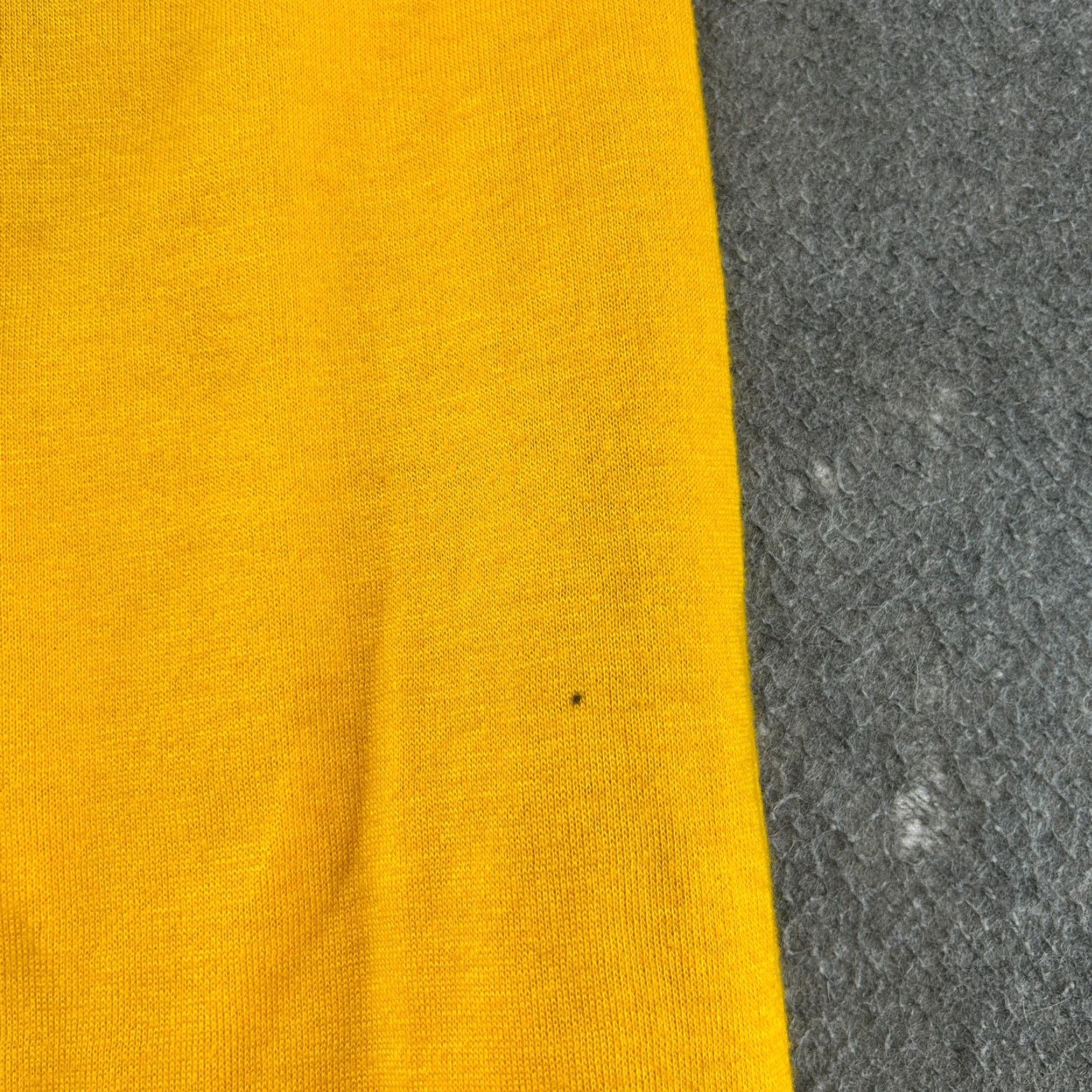 Champion **VINTAGE CHAMPION MEN YELLOW JOGGER PANTS 70S** User: VINTAGE CHAMPION MEN YELLOW JOGGER PANTS 70S Size US 31 - 3 Thumbnail