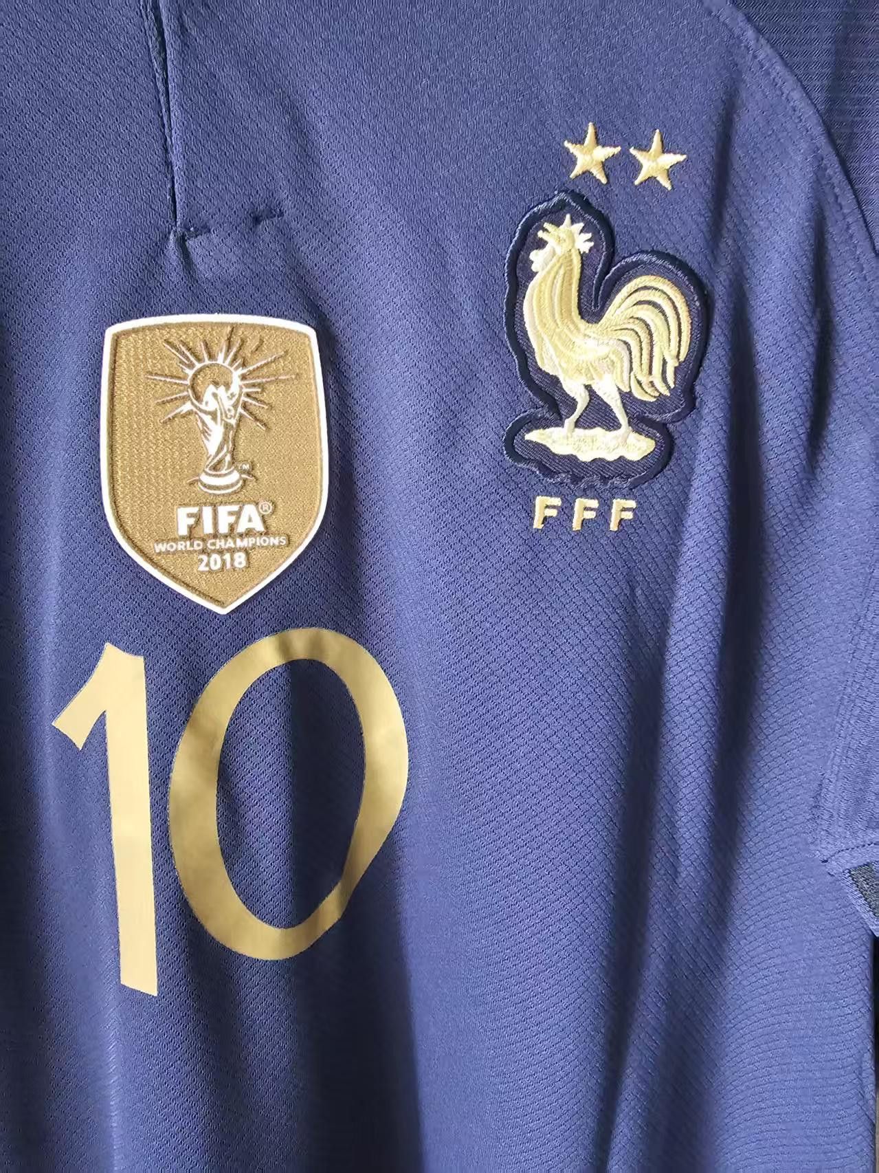 Other 2022 France #10 Kylian Mbappé Jersey Size US S / EU 44-46 / 1 - 5 Thumbnail