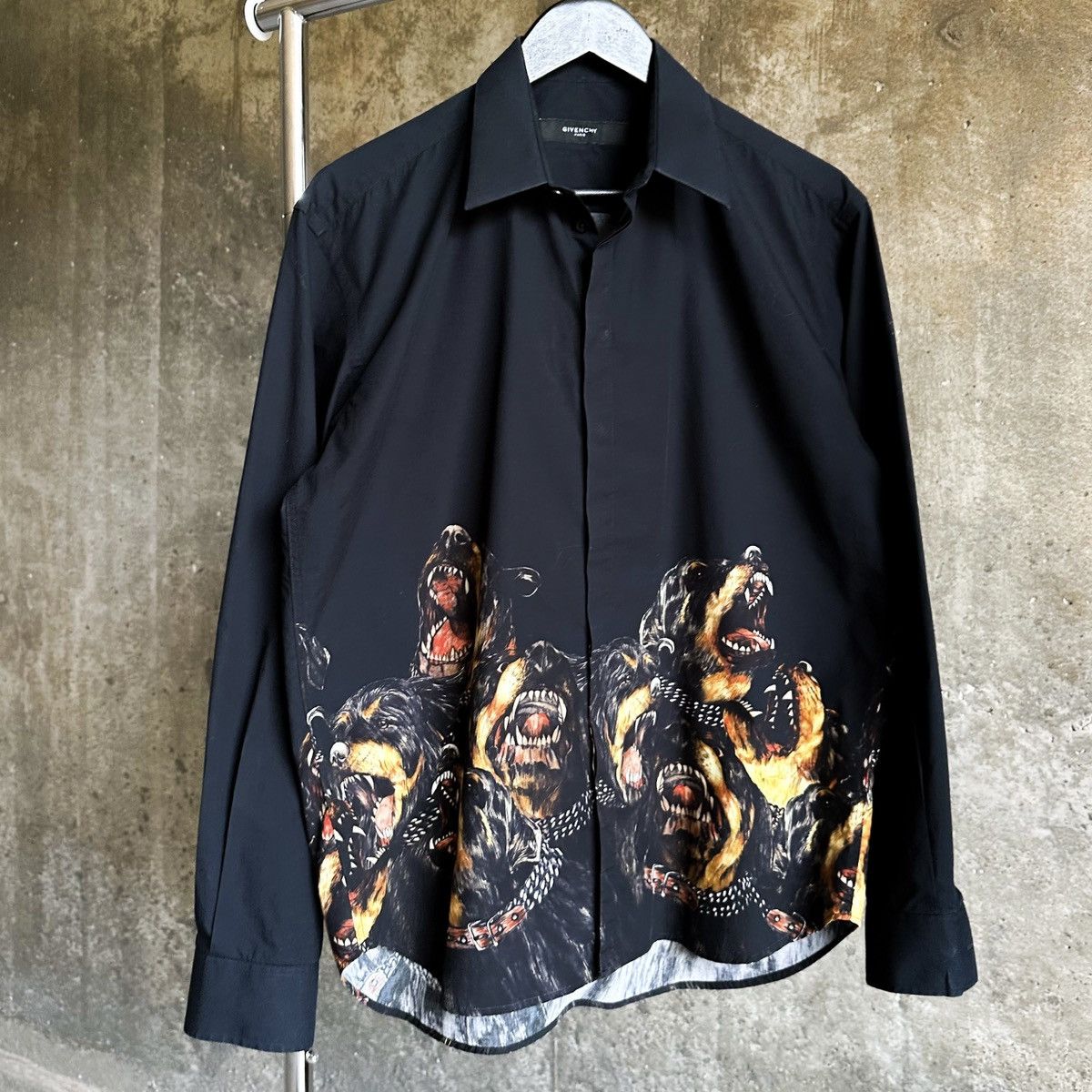 Givenchy Givenchy Tisci Era AW11 Runway Rottweiler Button Up Shirt Size US L / EU 52-54 / 3 - 2 Thumbnail