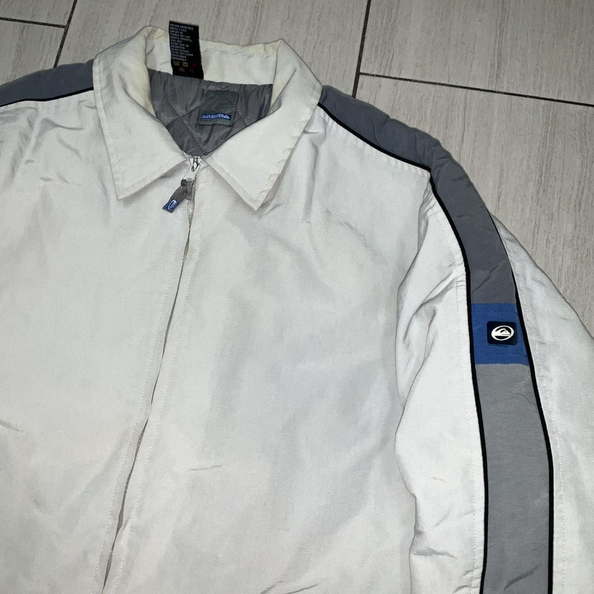 Quiksilver Quiksilver Vintage Quilted Padded Zip Up Jacket Size US XL / EU 56 / 4 - 3 Thumbnail