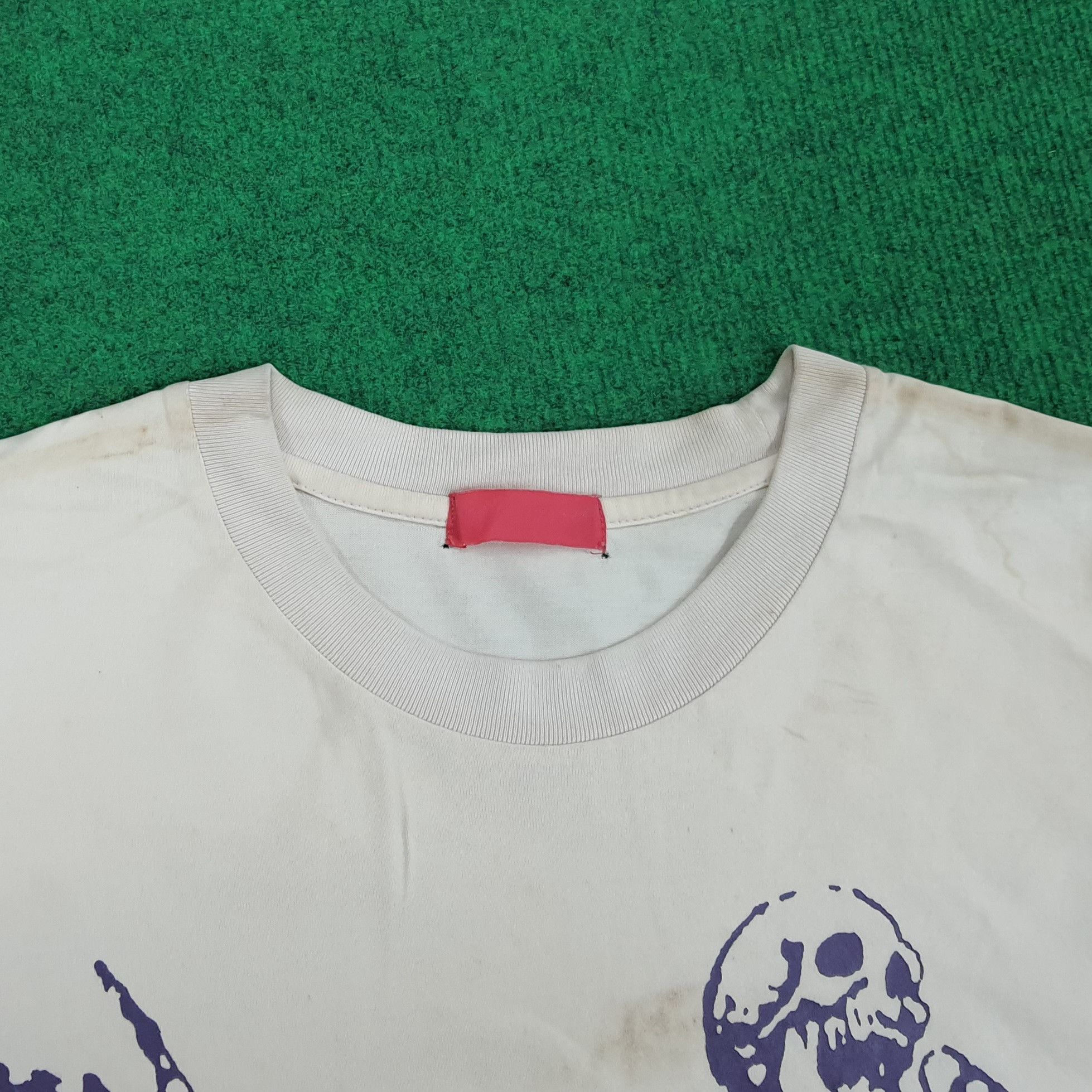 Barbara Kruger × Japanese Brand Vintage Barbara Kruger Japanese Brand Skate T-shirt Size US L / EU 52-54 / 3 - 4 Thumbnail