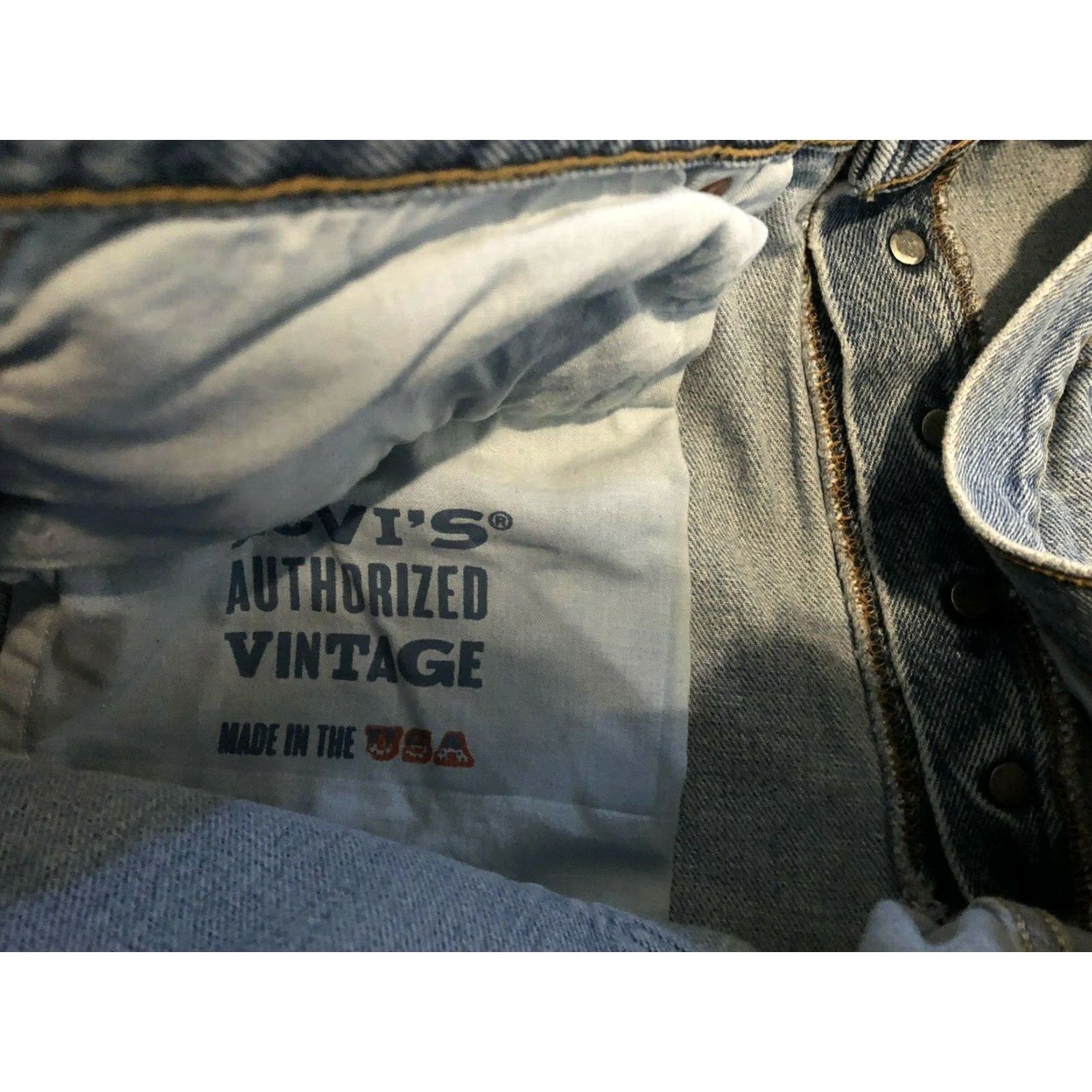 Levi's VINTAGE Levi's 501 Tapered Jeans USA Levis 501 Regular Denim Blue Men 35x33 NWT 28 Size US 35 - 6 Thumbnail