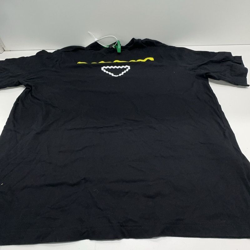 Prada Prada SS23 Black Triangular Print TShirt-2506 Size US L / EU 52-54 / 3 - 5 Thumbnail