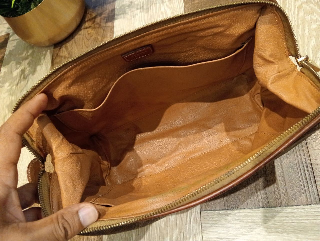Celine VINTAGE CELINE PARIS MONOGRAM CLUTCH BAG Size ONE SIZE - 13 Thumbnail