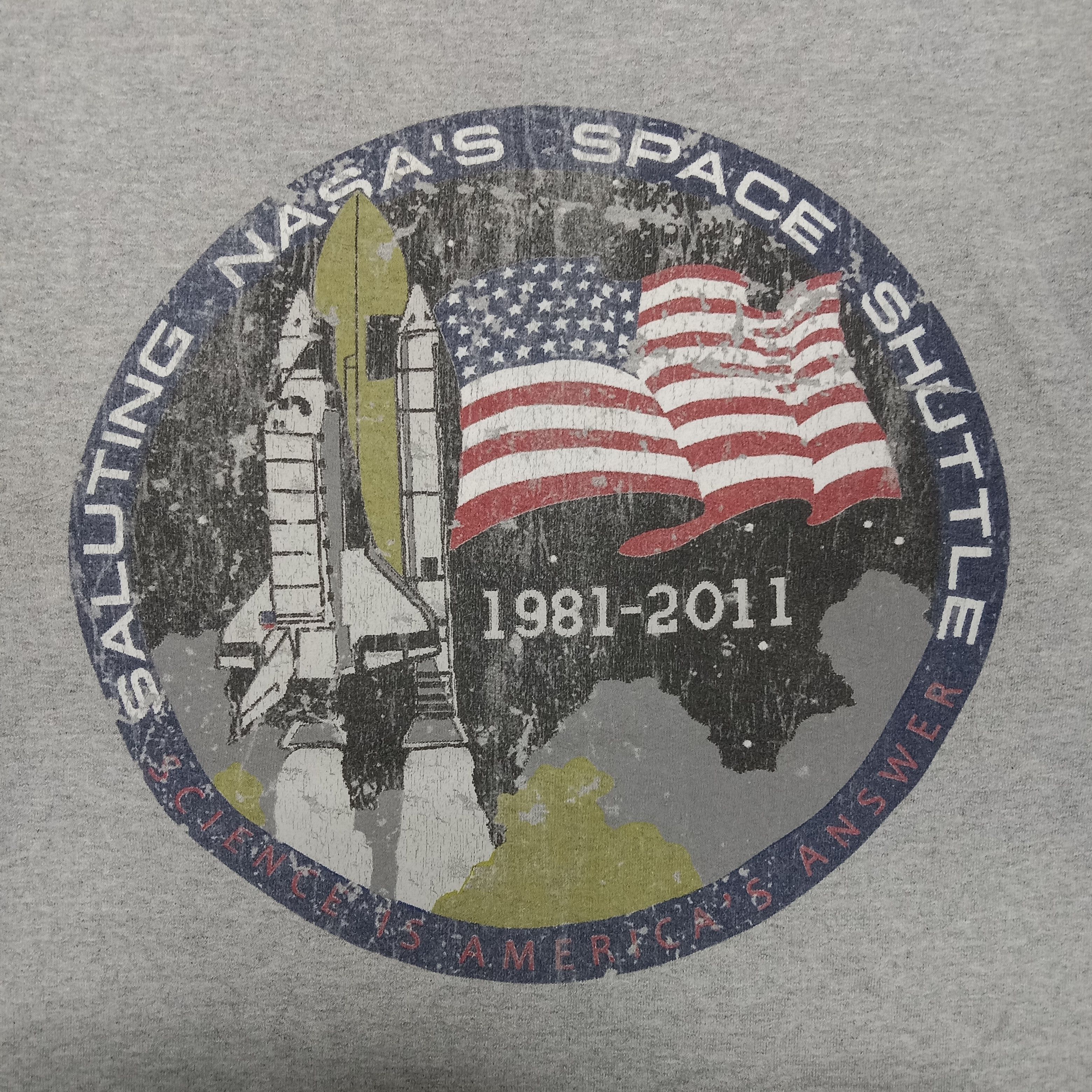 NASA × Vintage Saluting Nasa's Space Shuttle Sweatshirt Size US S / EU 44-46 / 1 - 2 Thumbnail
