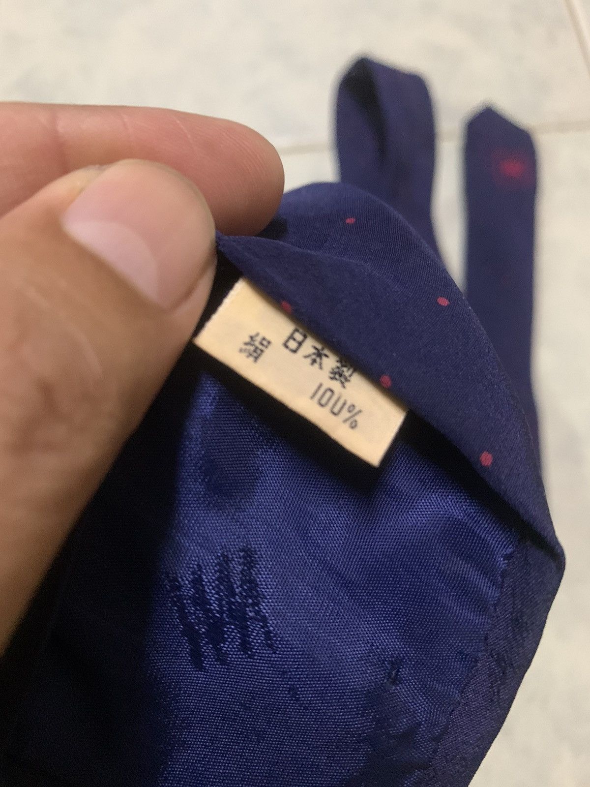 Issey Miyake Vintage Issey Miyaki Neck Tie Pure Silk Luxury Size ONE SIZE - 8 Thumbnail