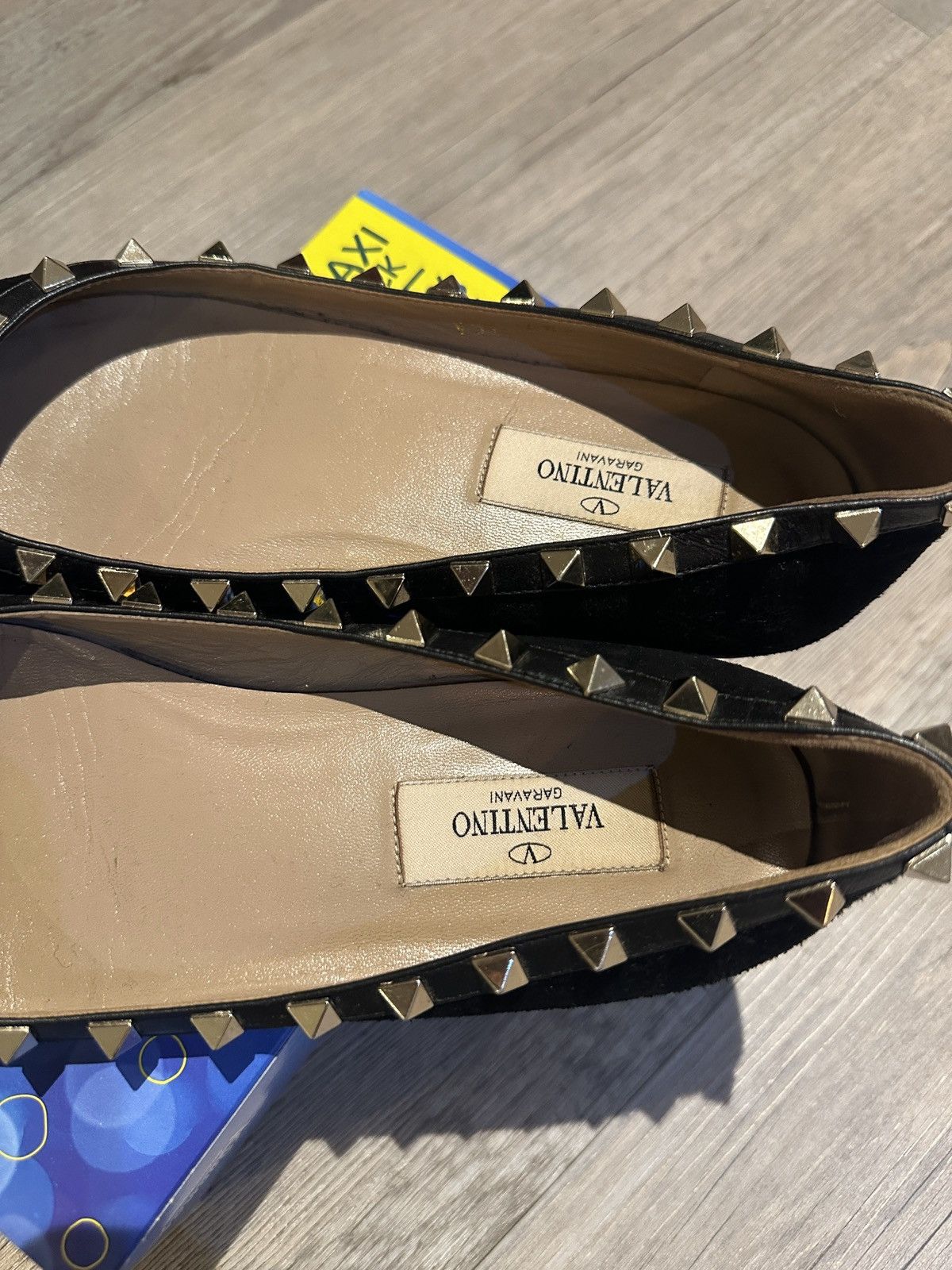 Valentino Ballerines Valentino Garavani Rockstud en Daim Noir Size US 5.5 / IT 35.5 - 9 Thumbnail