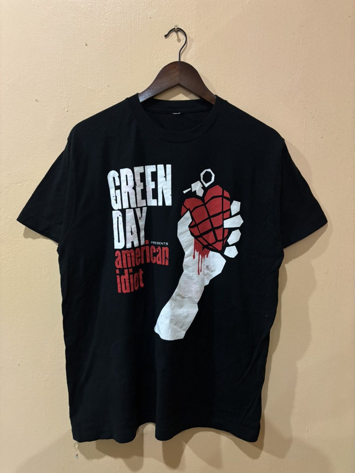 Green Day American Idiot Tshirt