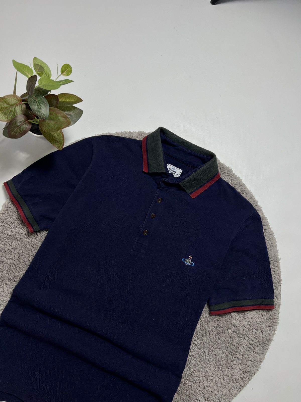 Vivienne Westwood Vivienne Westwood Polo T-Shirt Small Orb Logo Navy Size US L / EU 52-54 / 3 - 2 Thumbnail