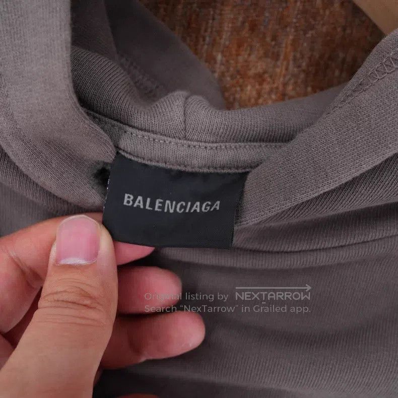Balenciaga Balenciaga Double B Embroidered Qilin Arm Hoodie Size US S / EU 44-46 / 1 - 4 Thumbnail