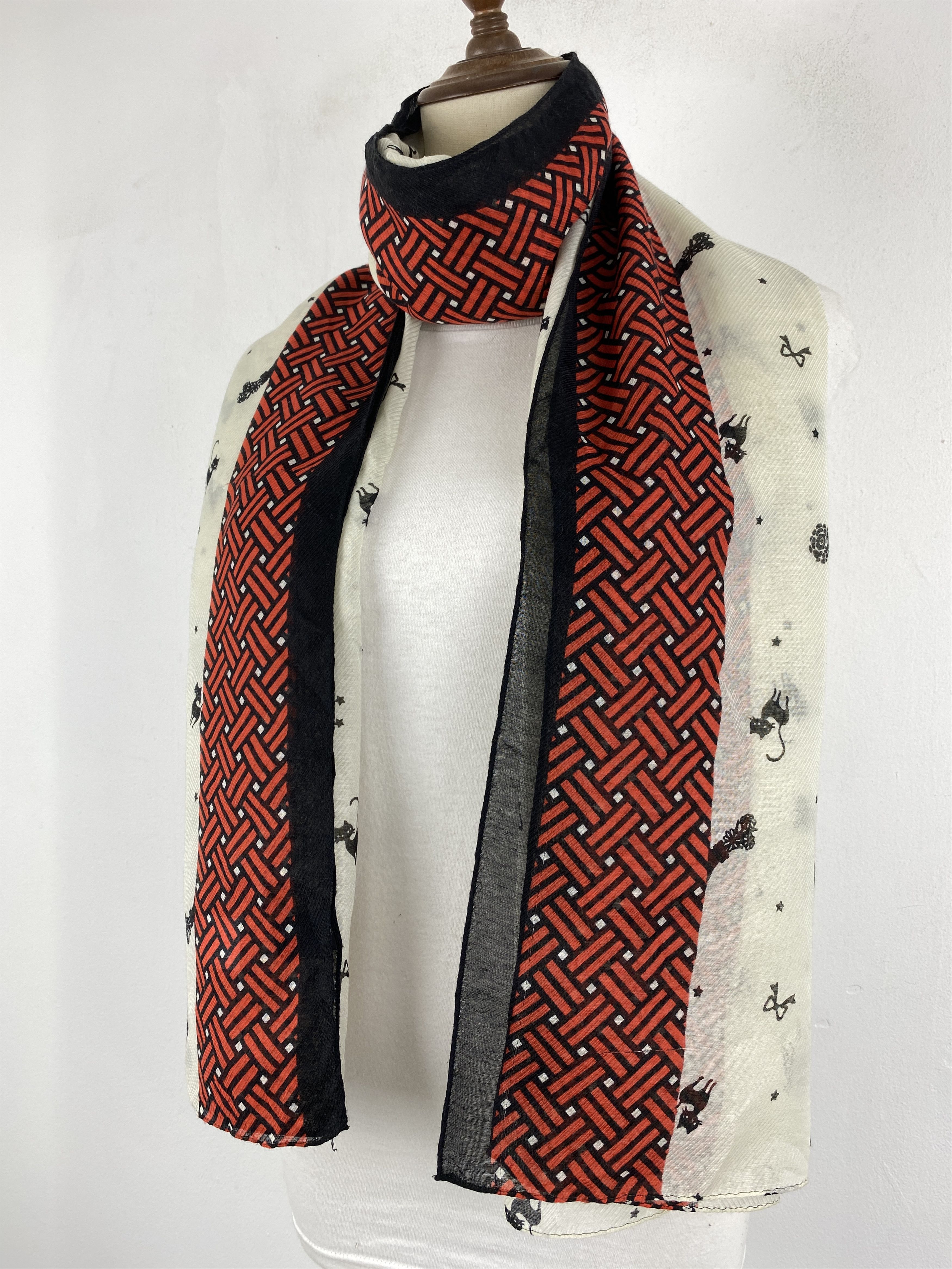 Other Licentia Wool Scarf Shawl Babushka head Scarf SN0041 Size ONE SIZE - 2 Thumbnail