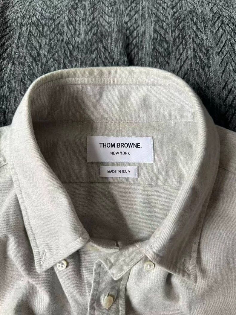 Thom Browne Thom Browne Grey shirt with a white collar Size US L / EU 52-54 / 3 - 3 Thumbnail