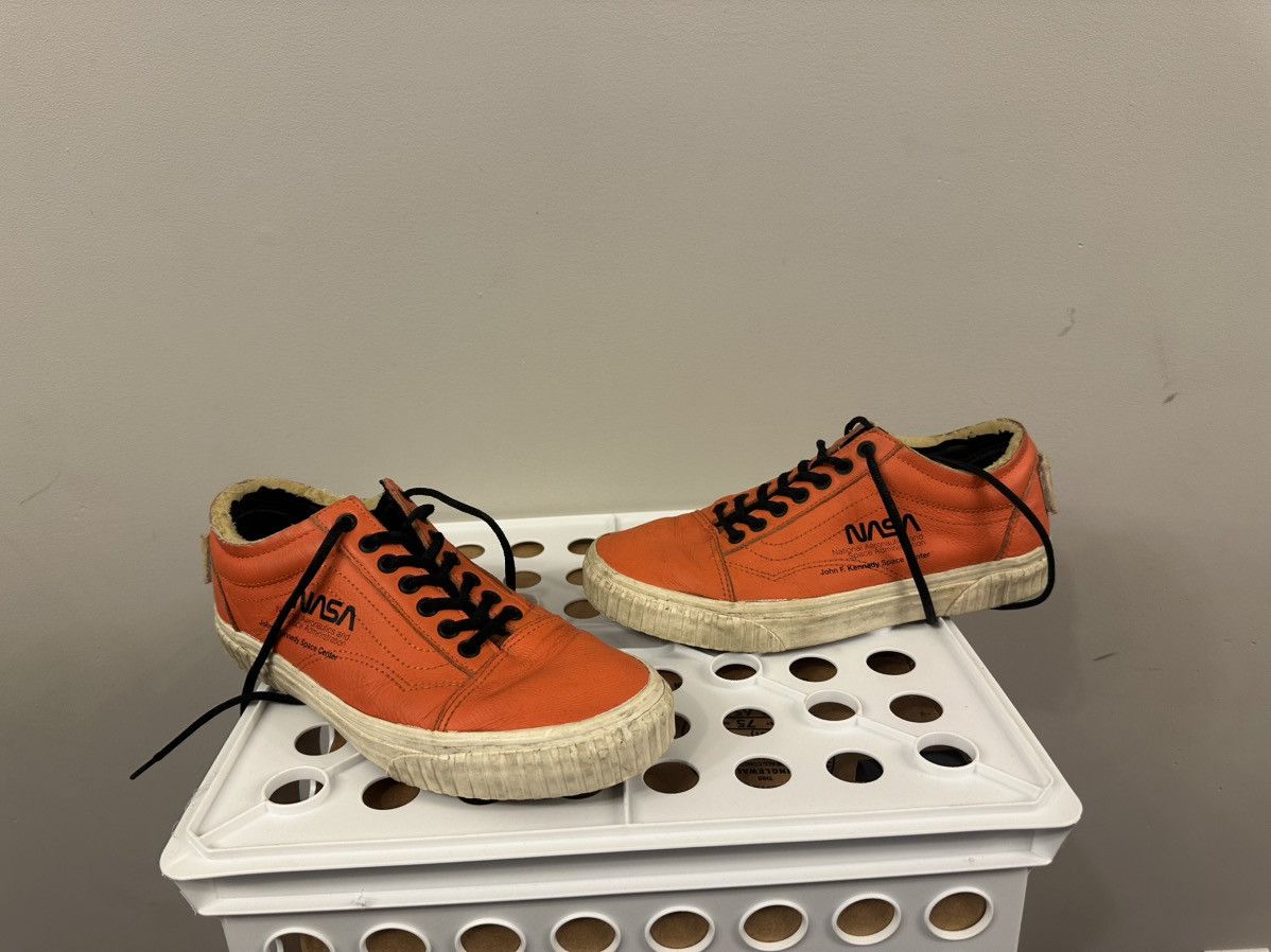 Vans VANS Old Skool x NASA Space Voyager 2018 Size US 9 / EU 42 - 3 Thumbnail