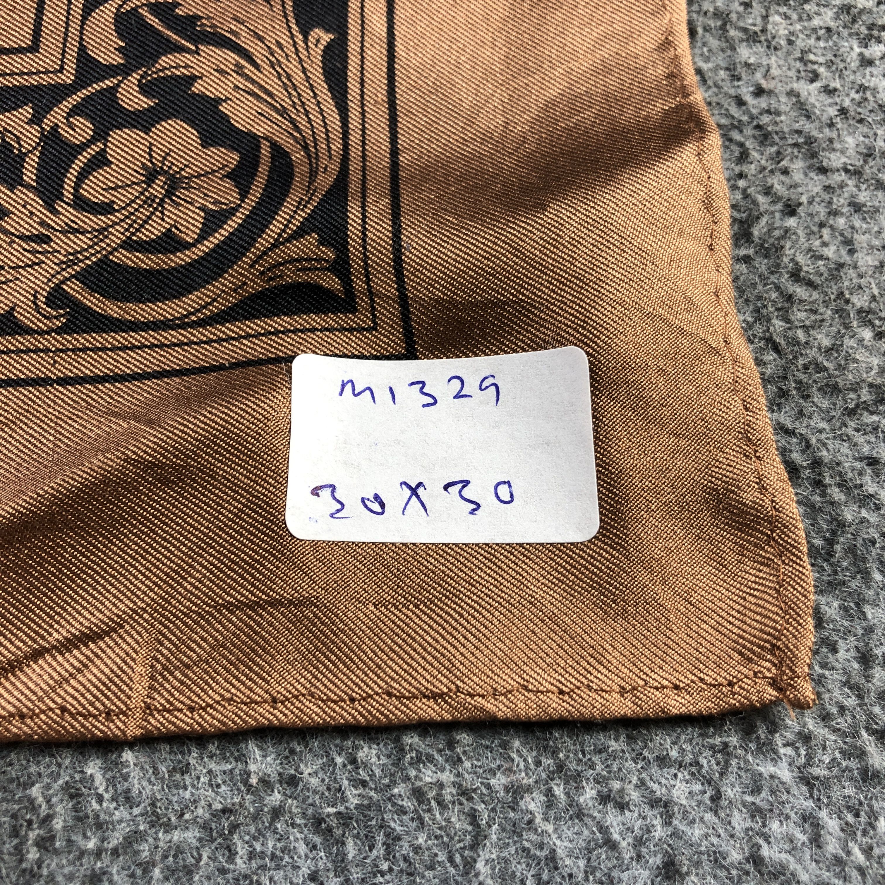 Vintage Vintage Luxury Baroque Silk Scarf M1329 Size ONE SIZE - 7 Thumbnail
