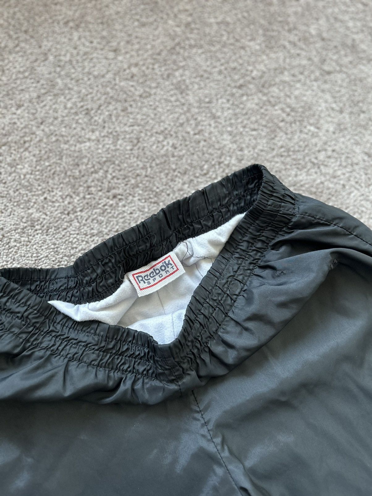 Reebok × Vintage Vintage 90's Reebok Black Logo Track Pants Size US 29 - 4 Thumbnail