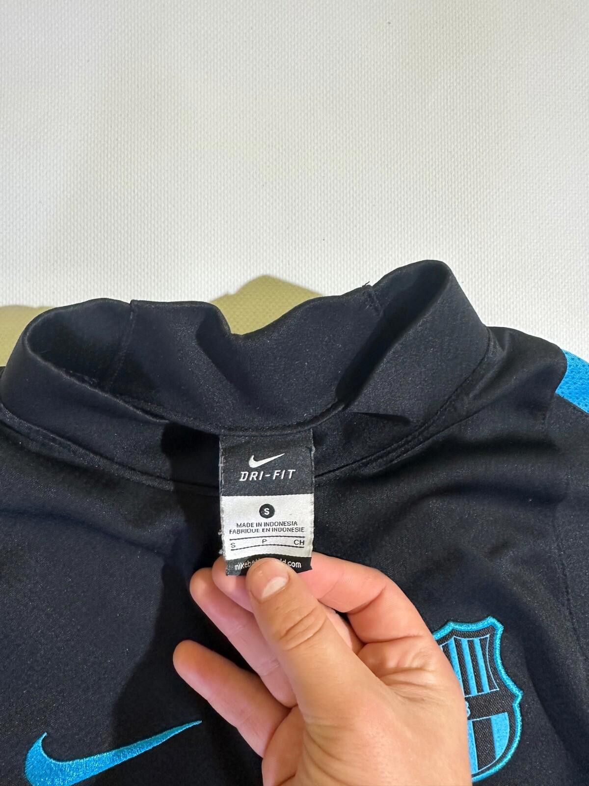 Nike 2015-16 Barcelona Nike 1/4 Zip Football Soccer Drill Top S Size US S / EU 44-46 / 1 - 4 Thumbnail