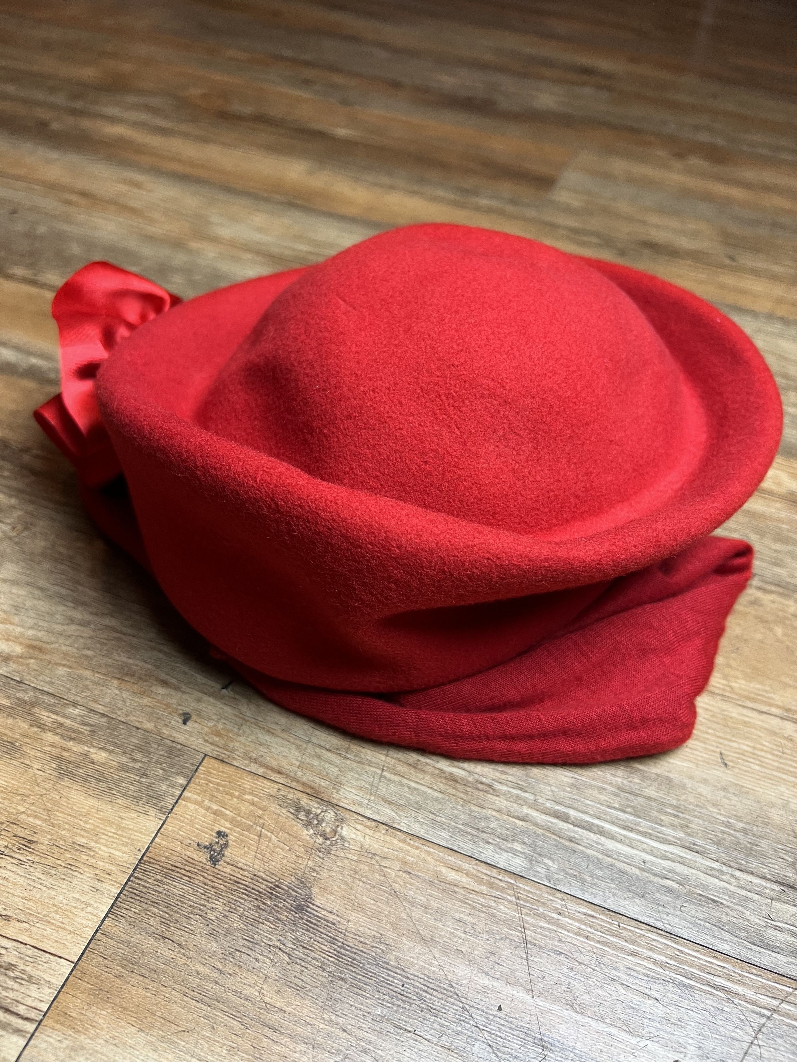 Vintage Vintage 1940's-1950's Betmar Wool French Beret Pill Box Hat Size ONE SIZE - 8 Thumbnail