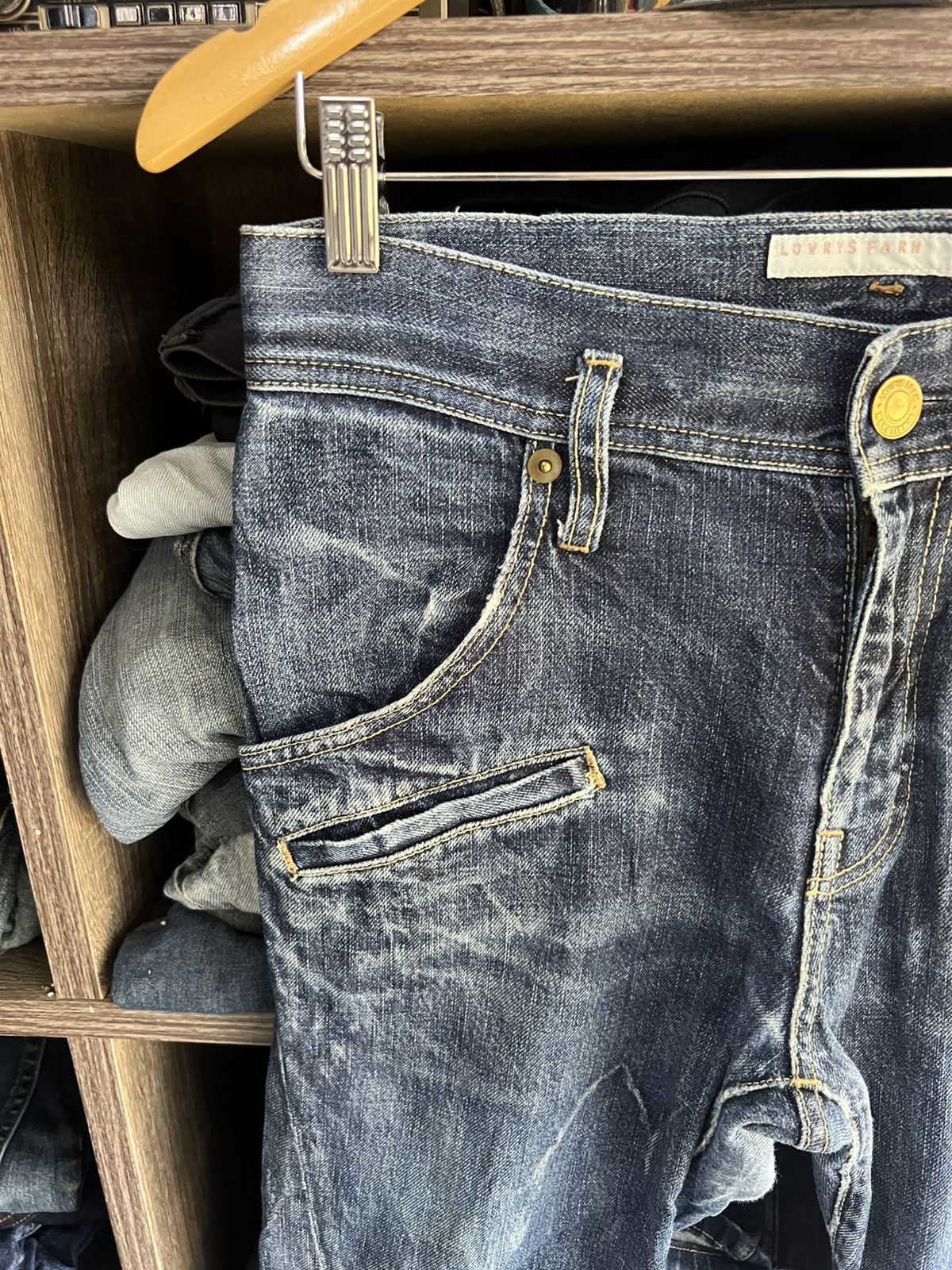 LOWRYS FARM 🔥Rare Lowrys Farm Twist Distressed Denim Size US 31 - 7 Thumbnail