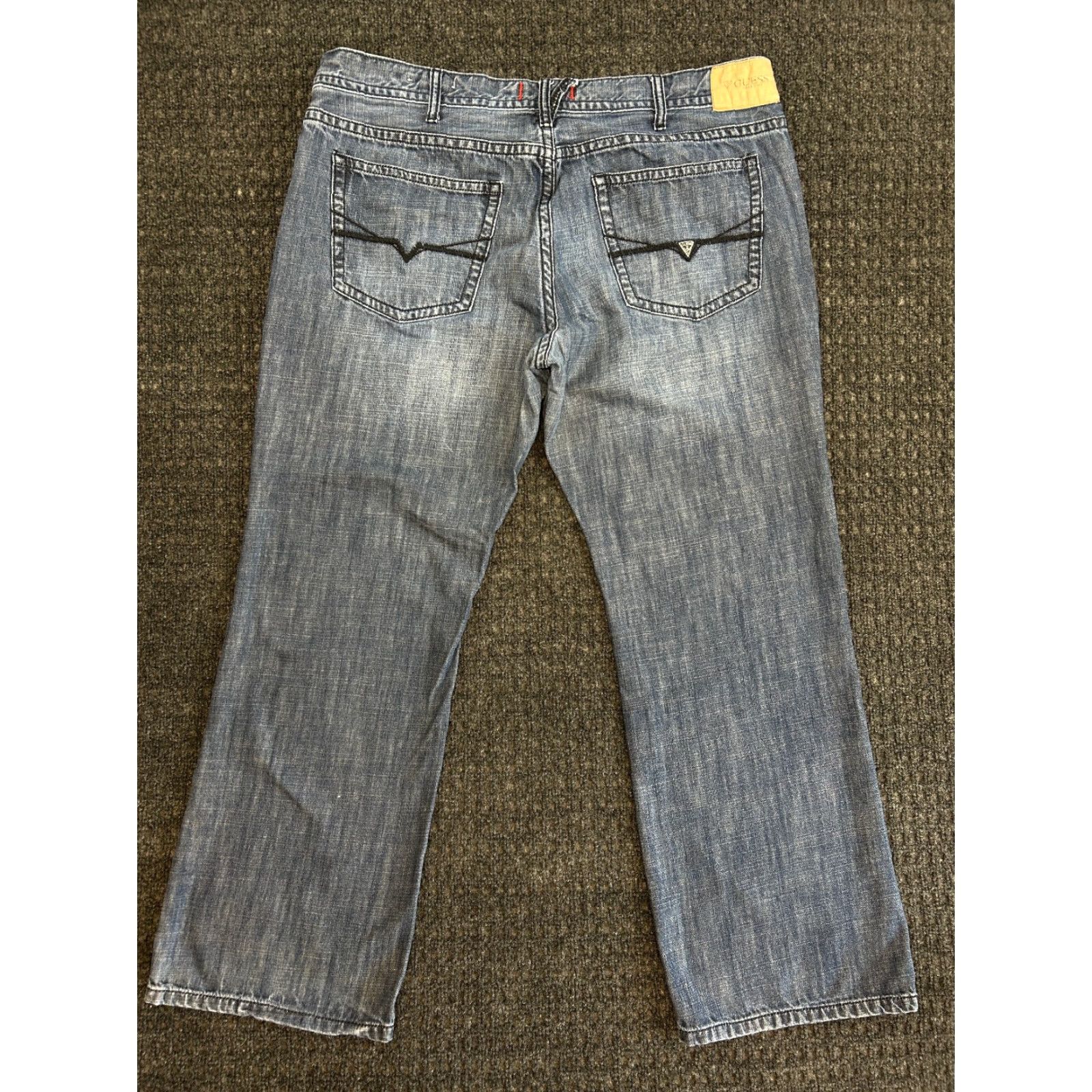 Guess VINTAGE GUESS Jeans Relaxed Straight Rowland Fit 40 x 32 Blue Denim 5-Pocket Distressed Baggy Hip Hop 90s Mens Jeans Size US 40 / EU 56 - 2 Thumbnail