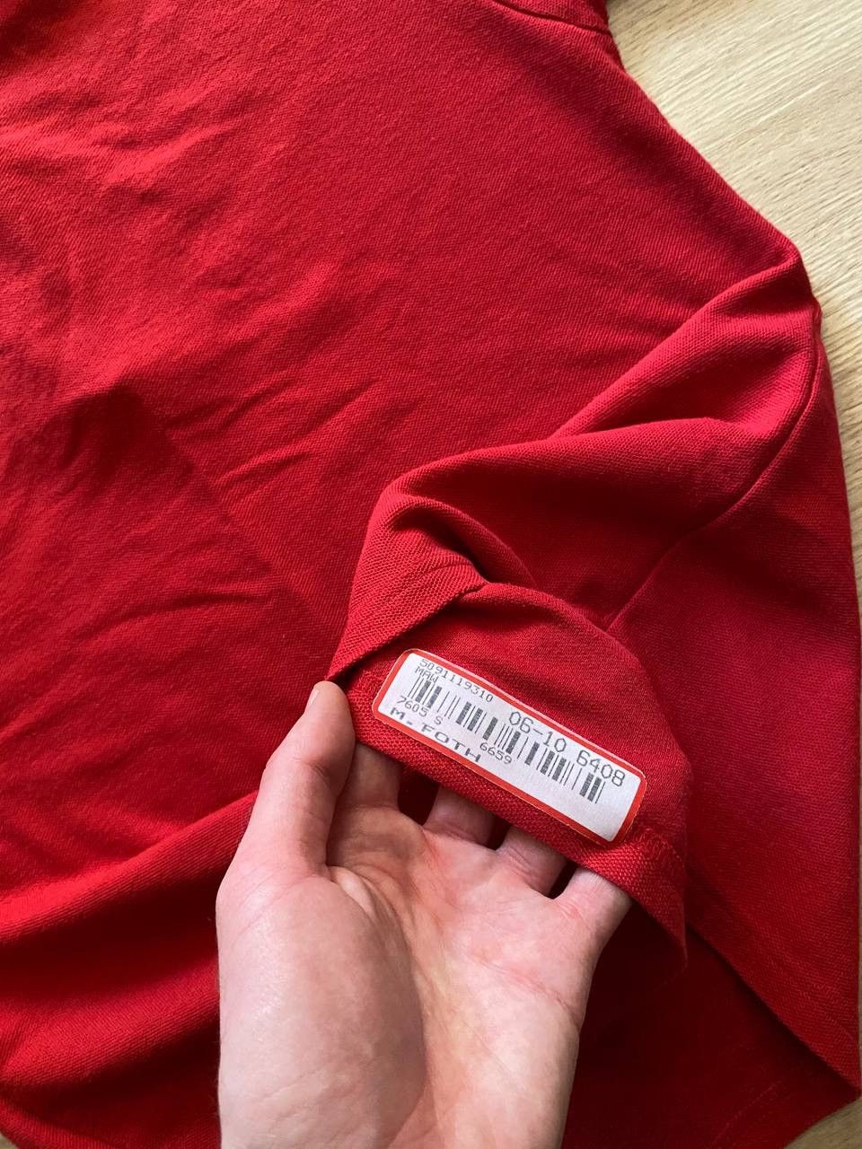 Apple Vintage Jerzees 00’s Apple Mac OS X Staff Red Polo Shirt Size US S / EU 44-46 / 1 - 7 Thumbnail
