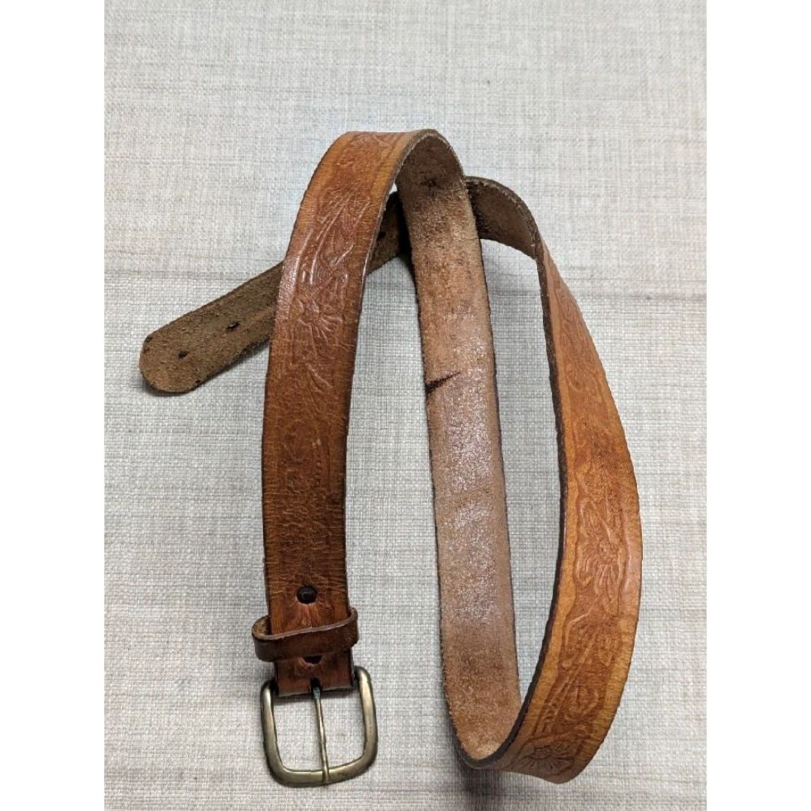 Vintage VINTAGE USA made TOOLED brown belt 38 cowhide leather WESTERN handcrafted Size 38 - 2 Thumbnail